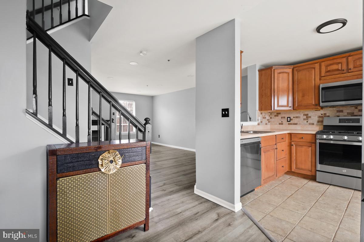 STONEGATE - Residential Lease