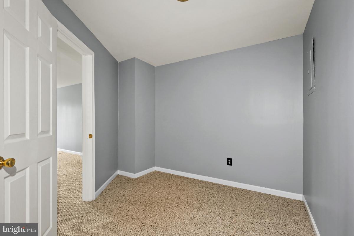 STONEGATE - Residential Lease