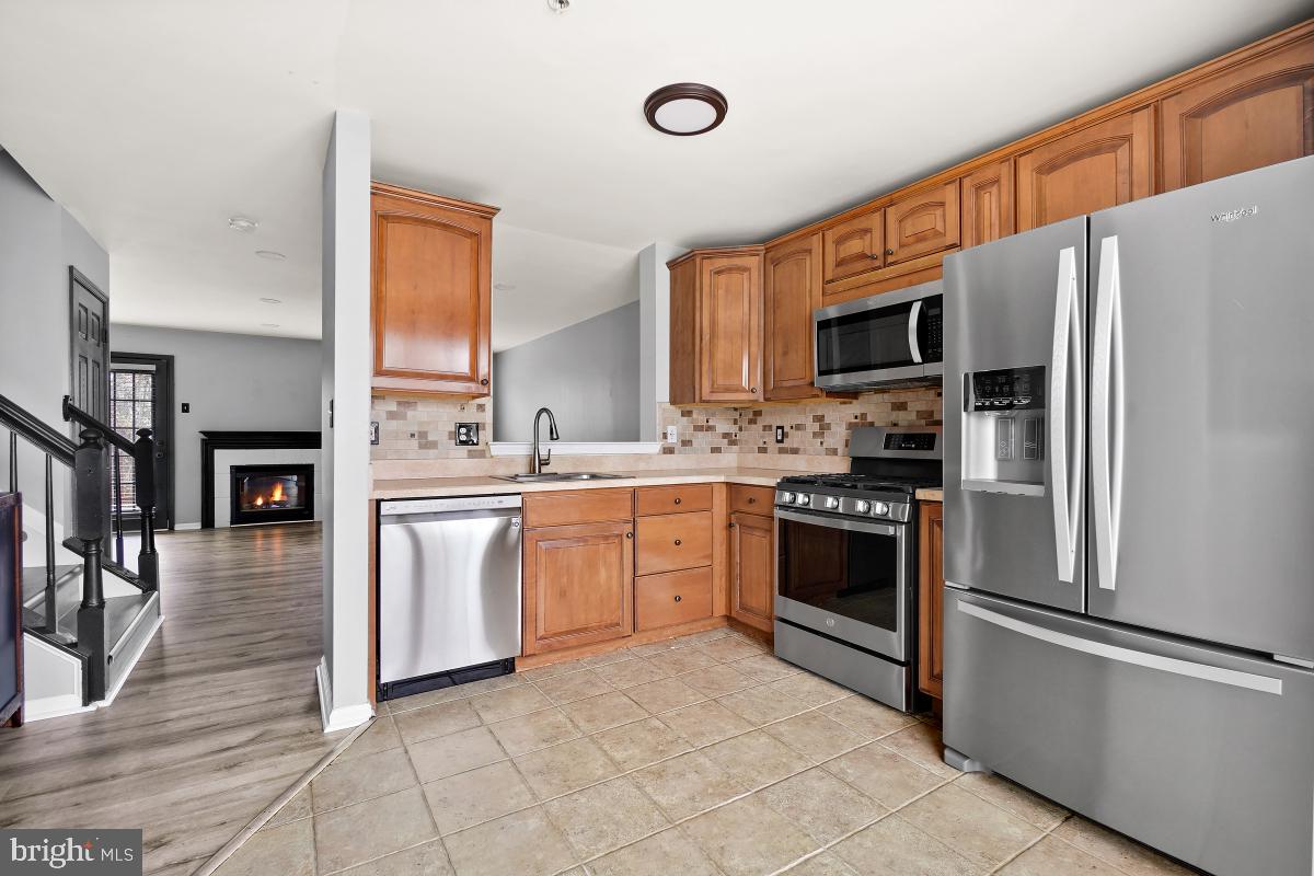 STONEGATE - Residential Lease