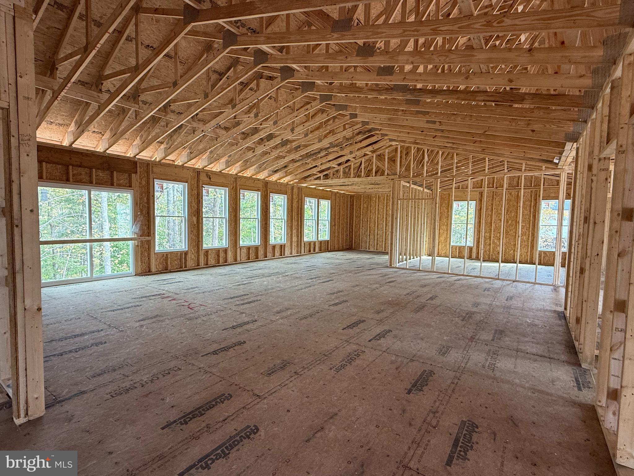 2507 RUNNING BROOK CT