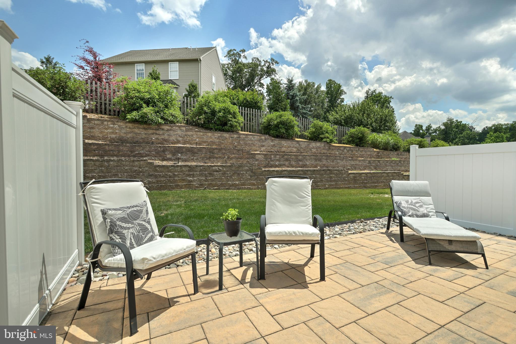 REGENTS GLEN TOWNHOME - Residential