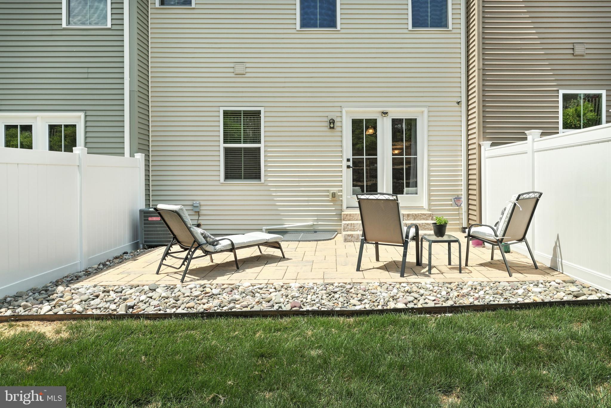 REGENTS GLEN TOWNHOME - Residential