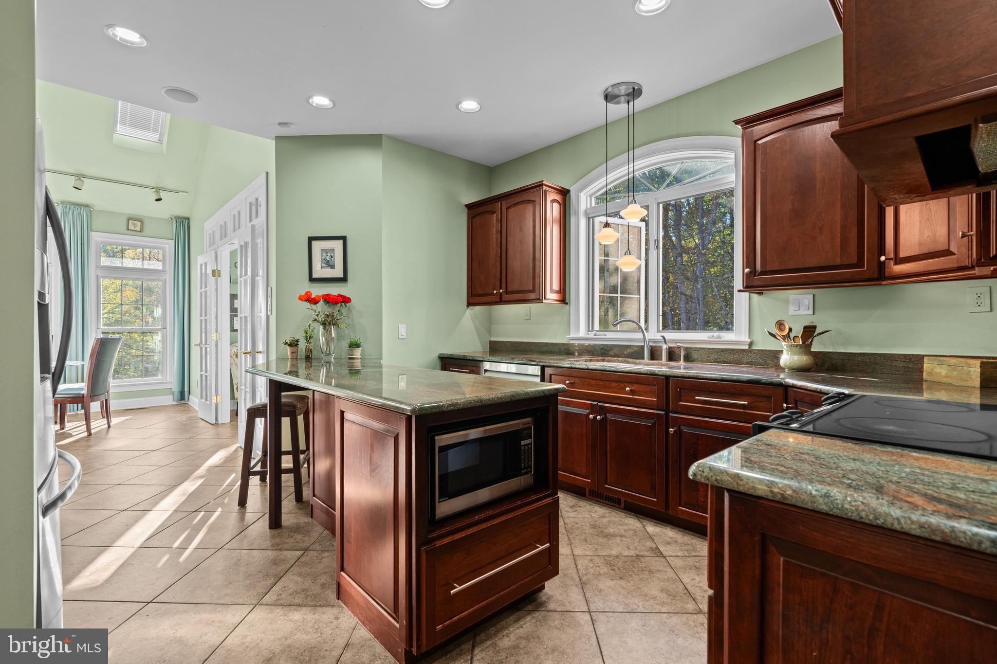 KINGSWOOD ESTS - Residential