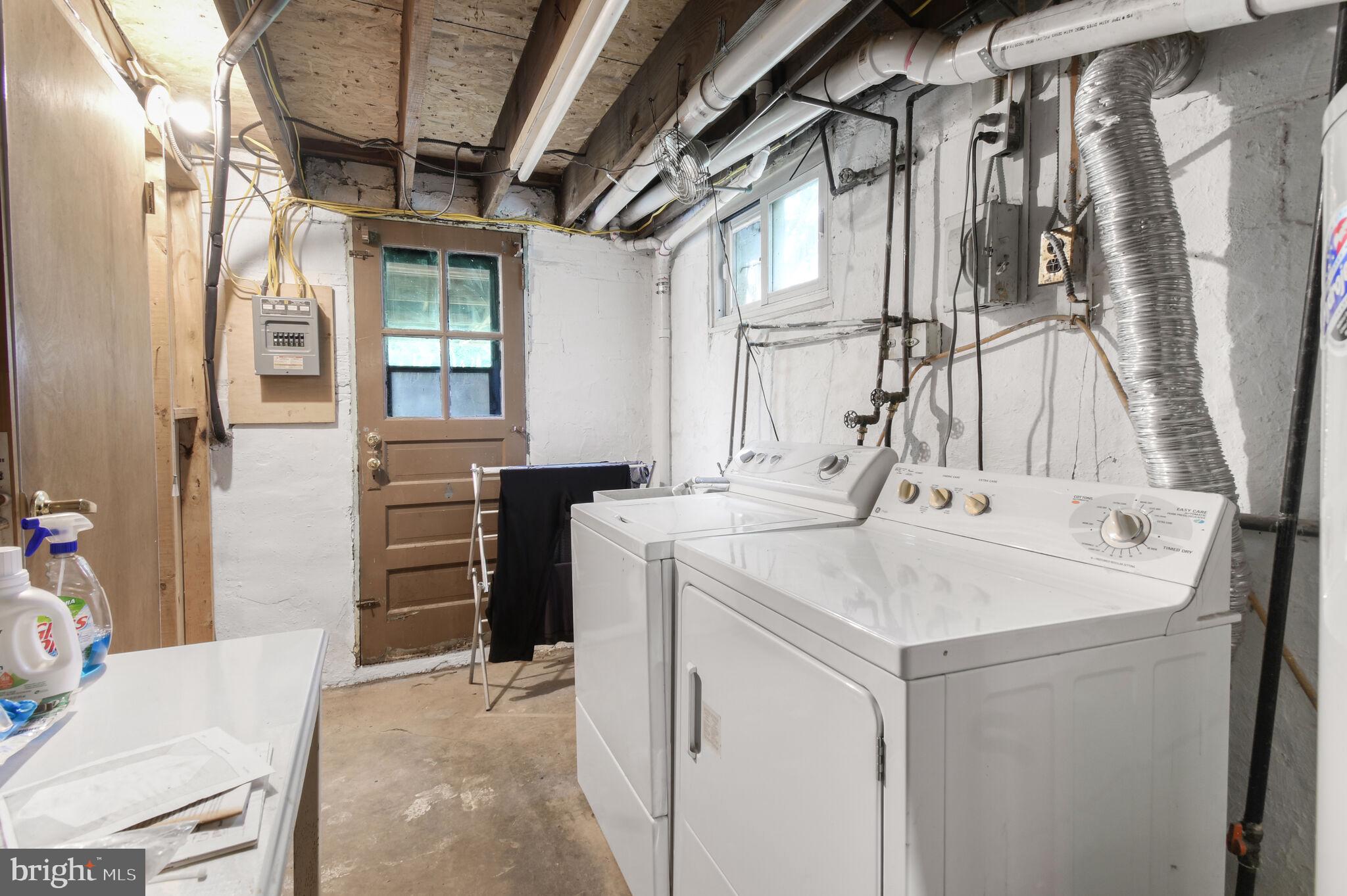 WEST RIVERDALE - Residential