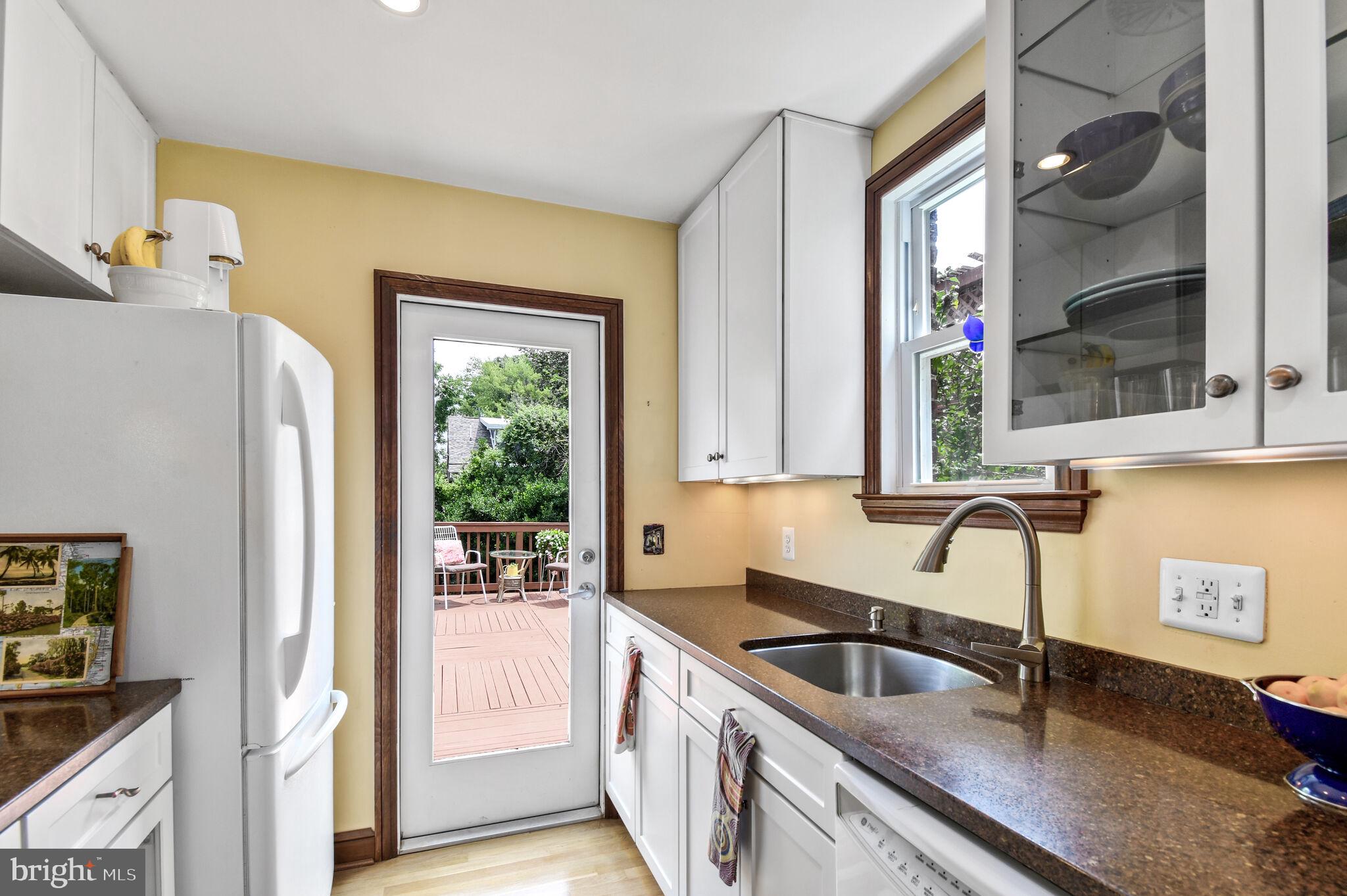 WEST RIVERDALE - Residential