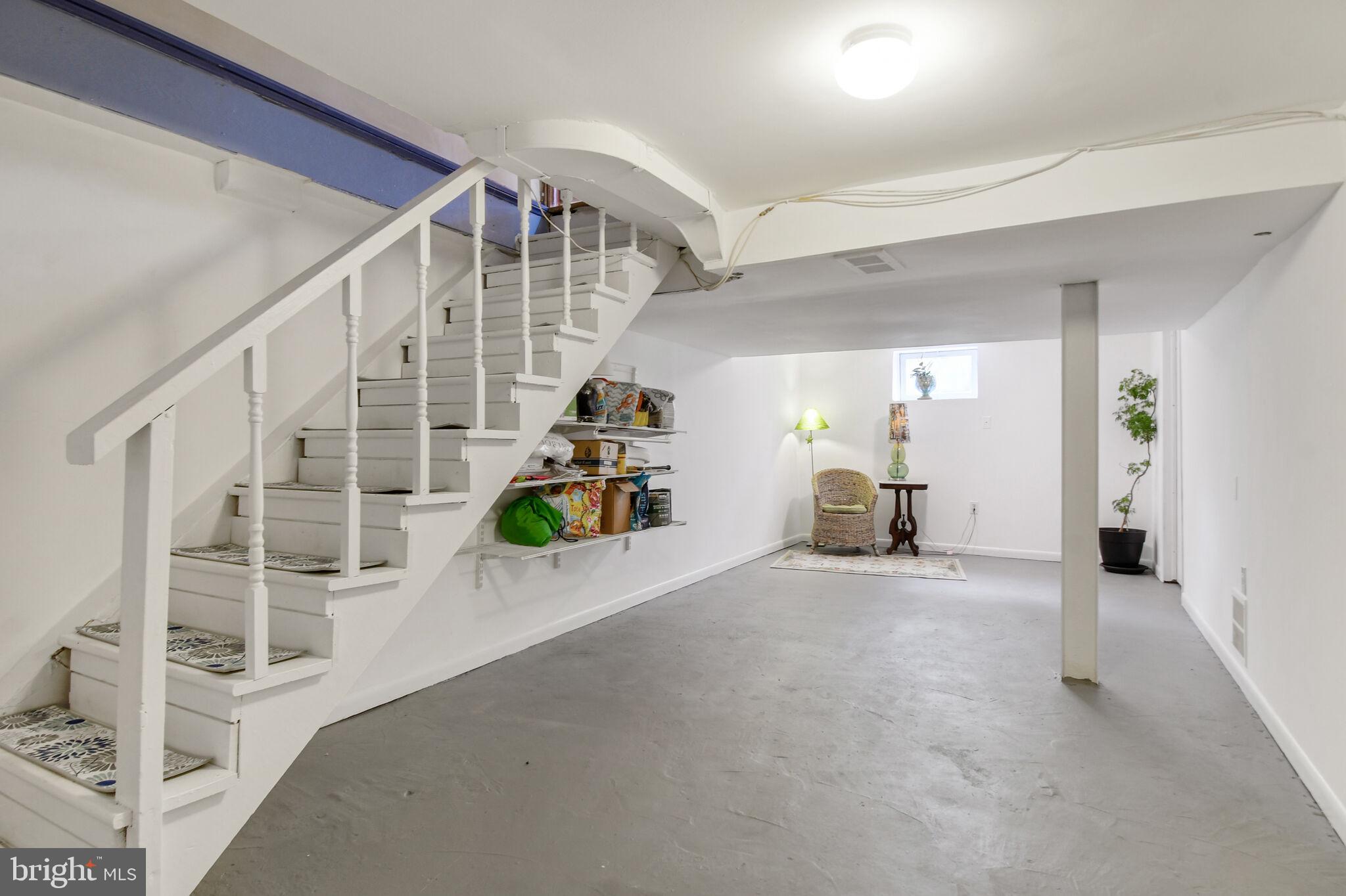 WEST RIVERDALE - Residential