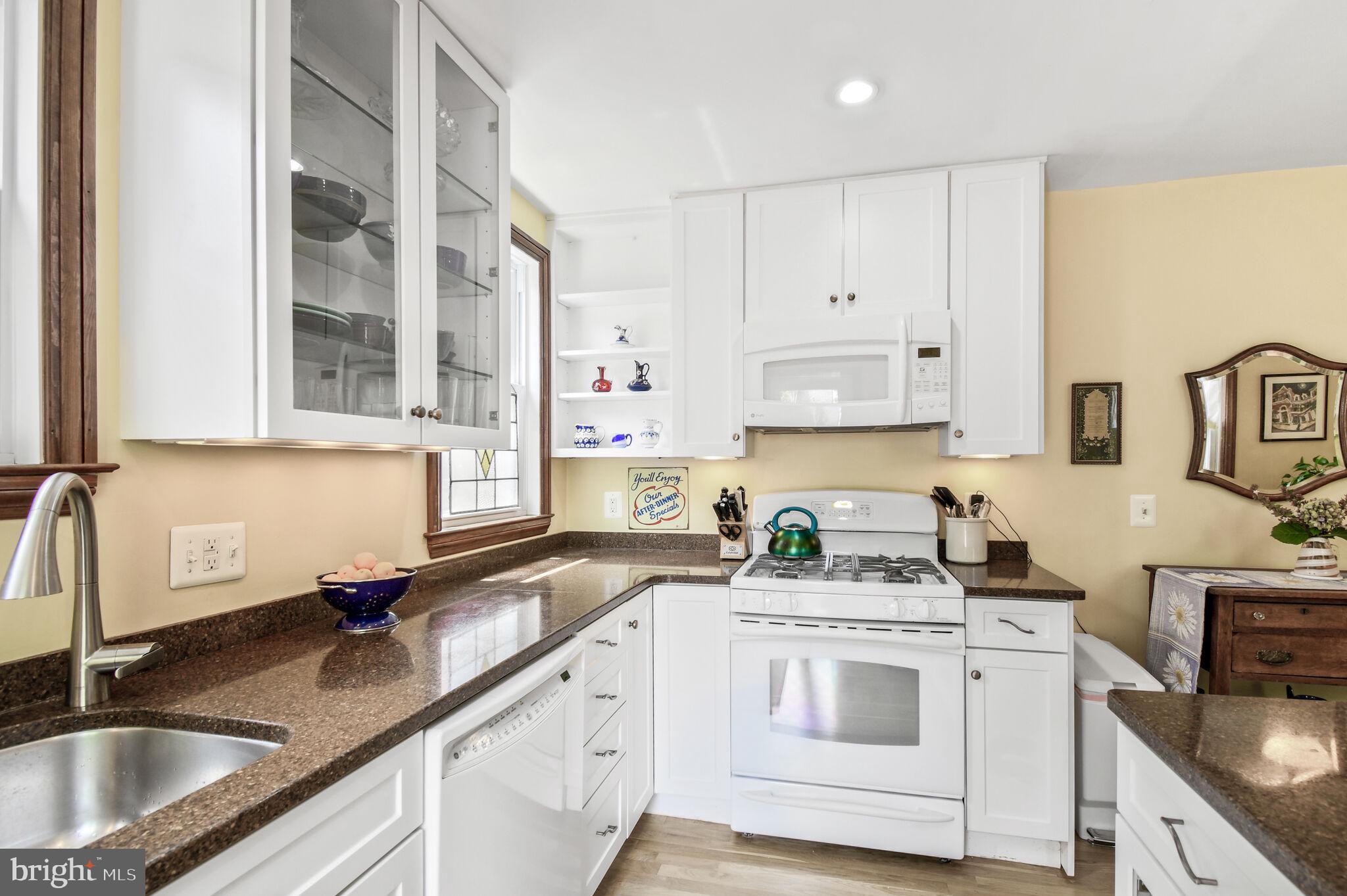 WEST RIVERDALE - Residential