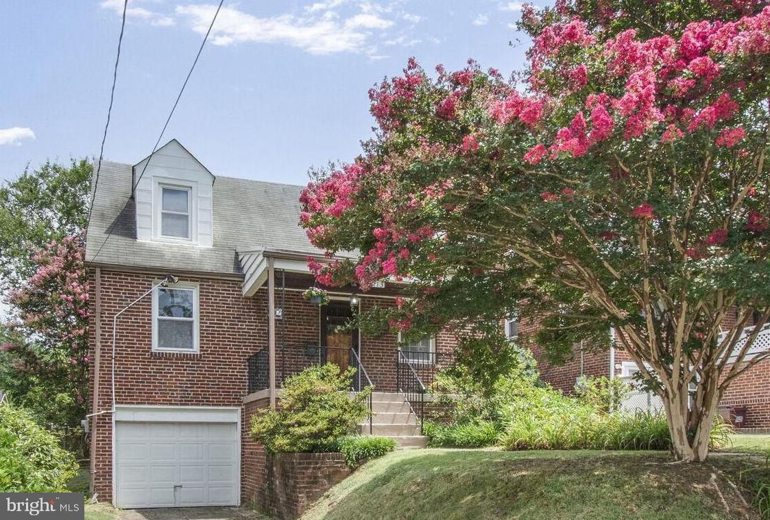 WEST RIVERDALE - Residential