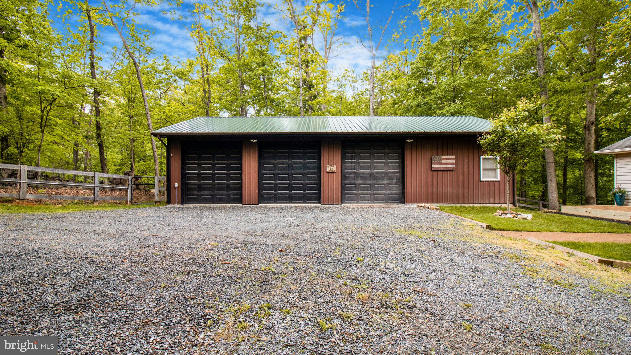 2834 CALMES NECK LANE