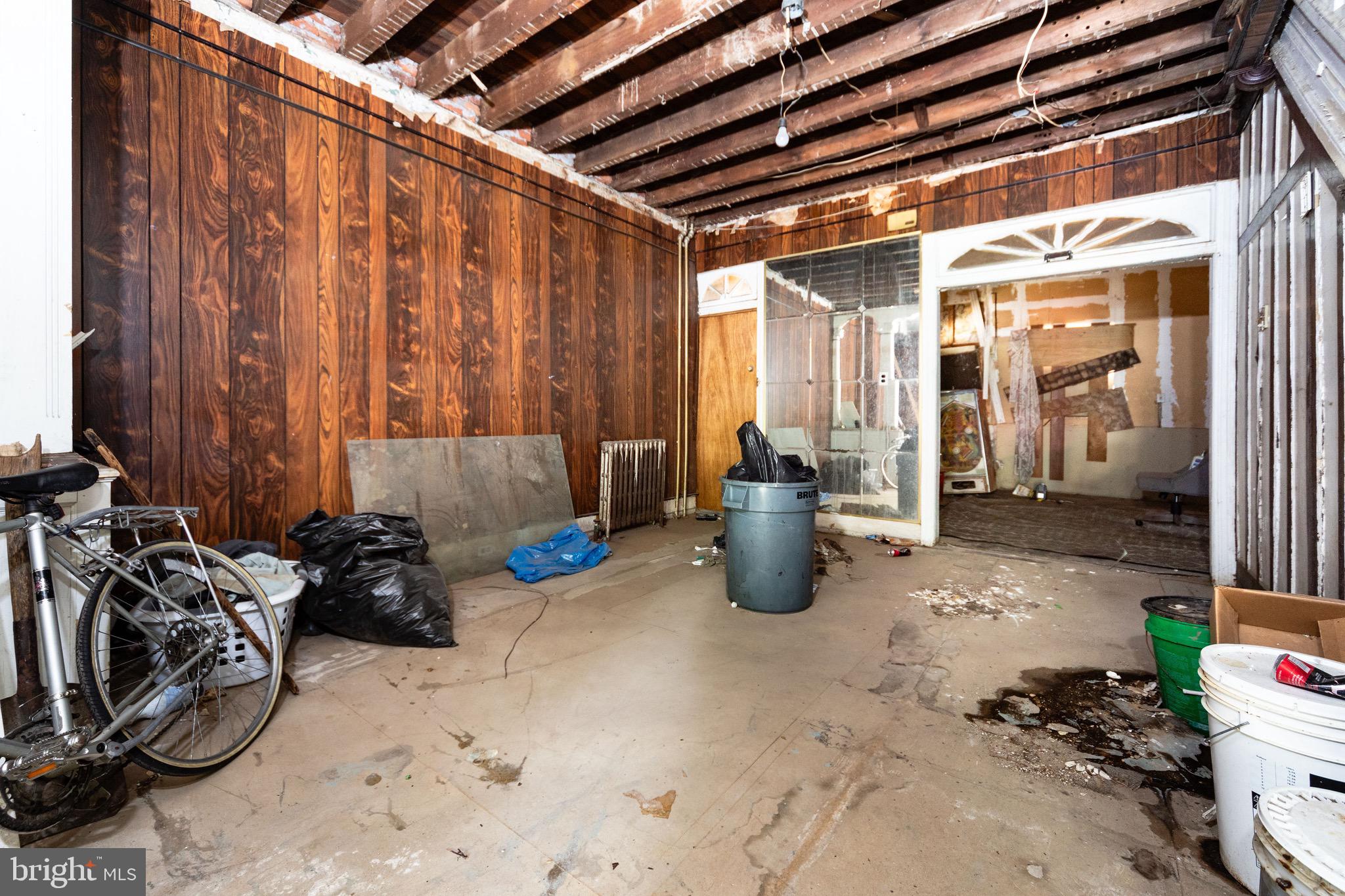 POINT BREEZE - Residential