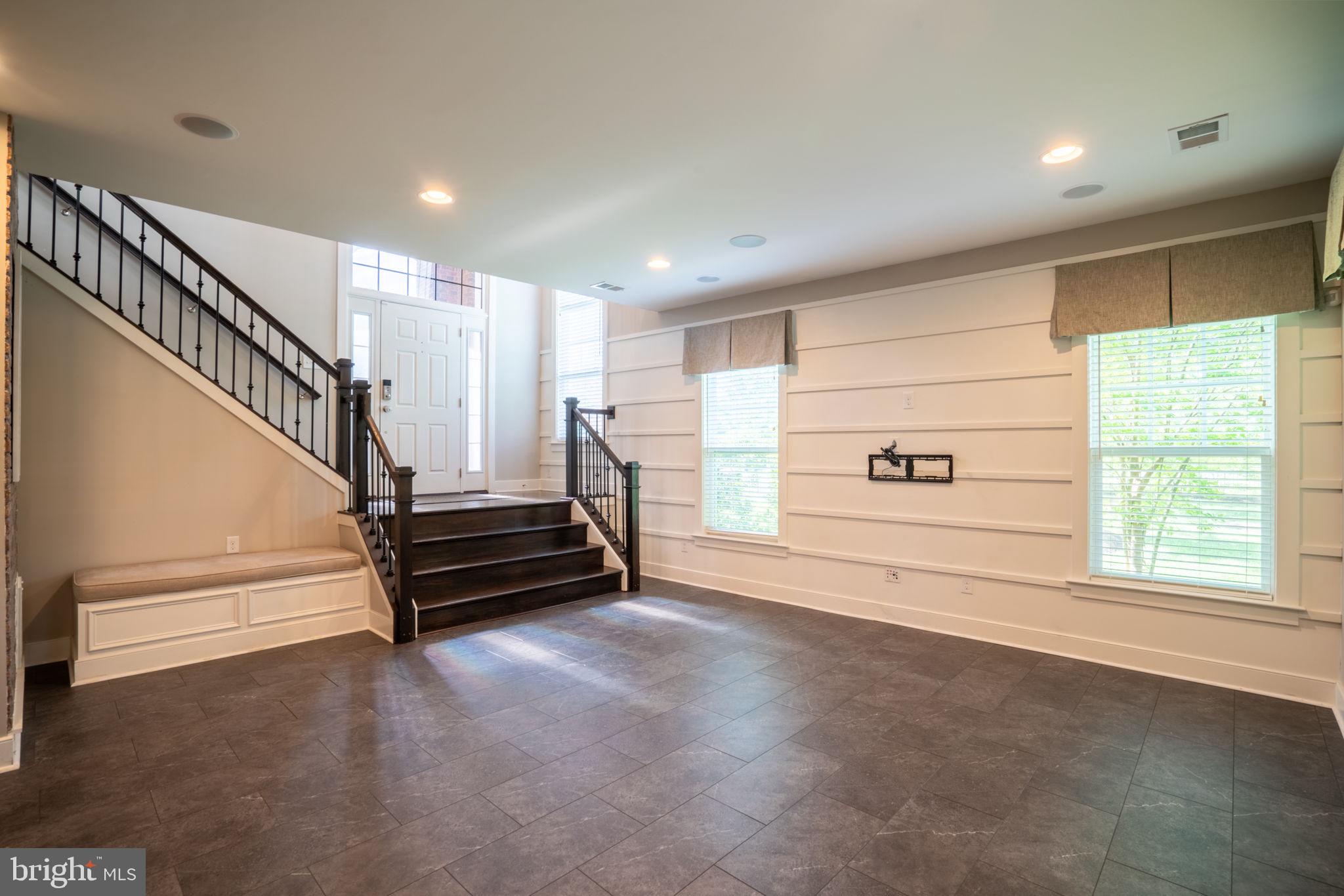 BELMONT RUN - Residential