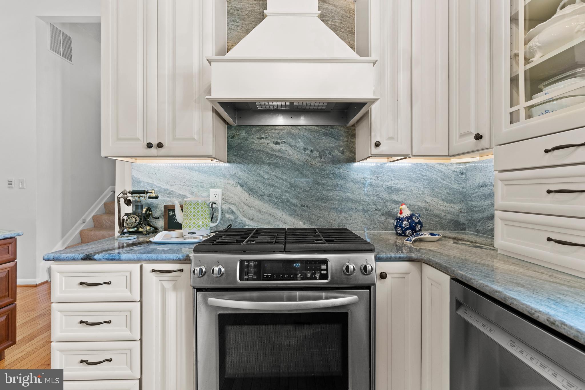 CAPE ST CLAIRE - Residential