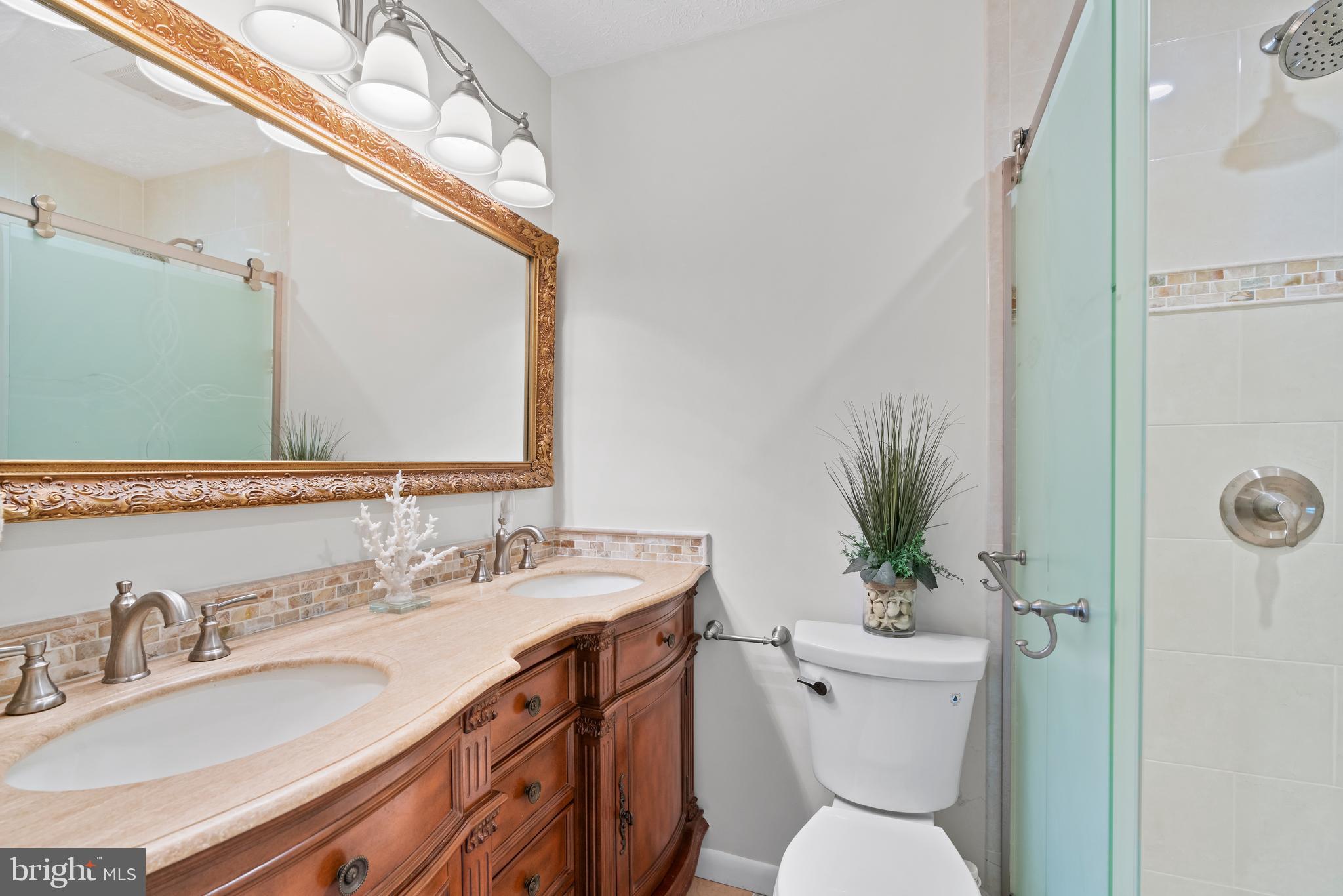 CAPE ST CLAIRE - Residential