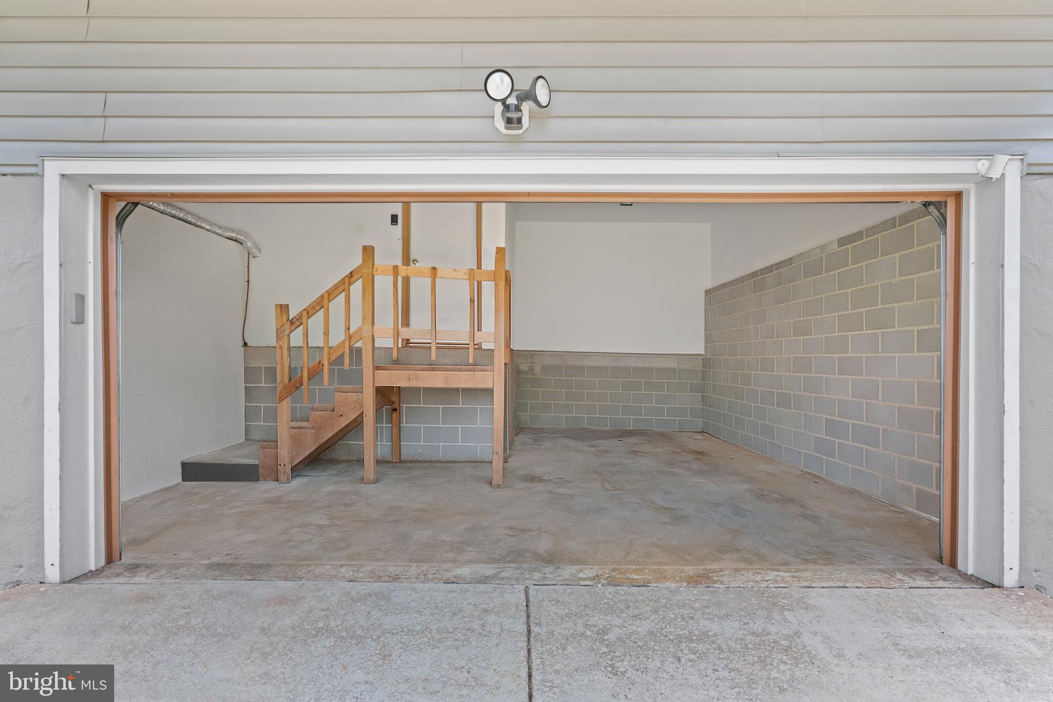 CAPE ST CLAIRE - Residential