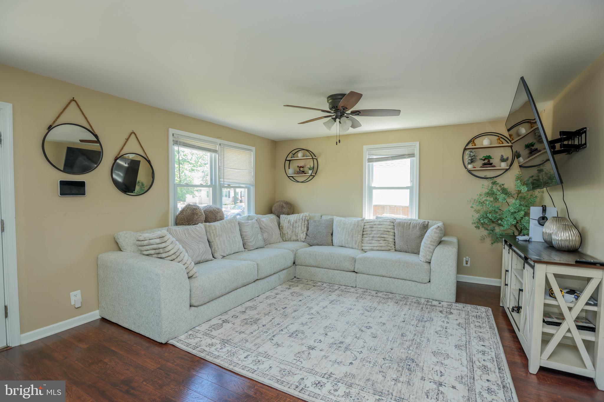 2504 AMBLER COURT