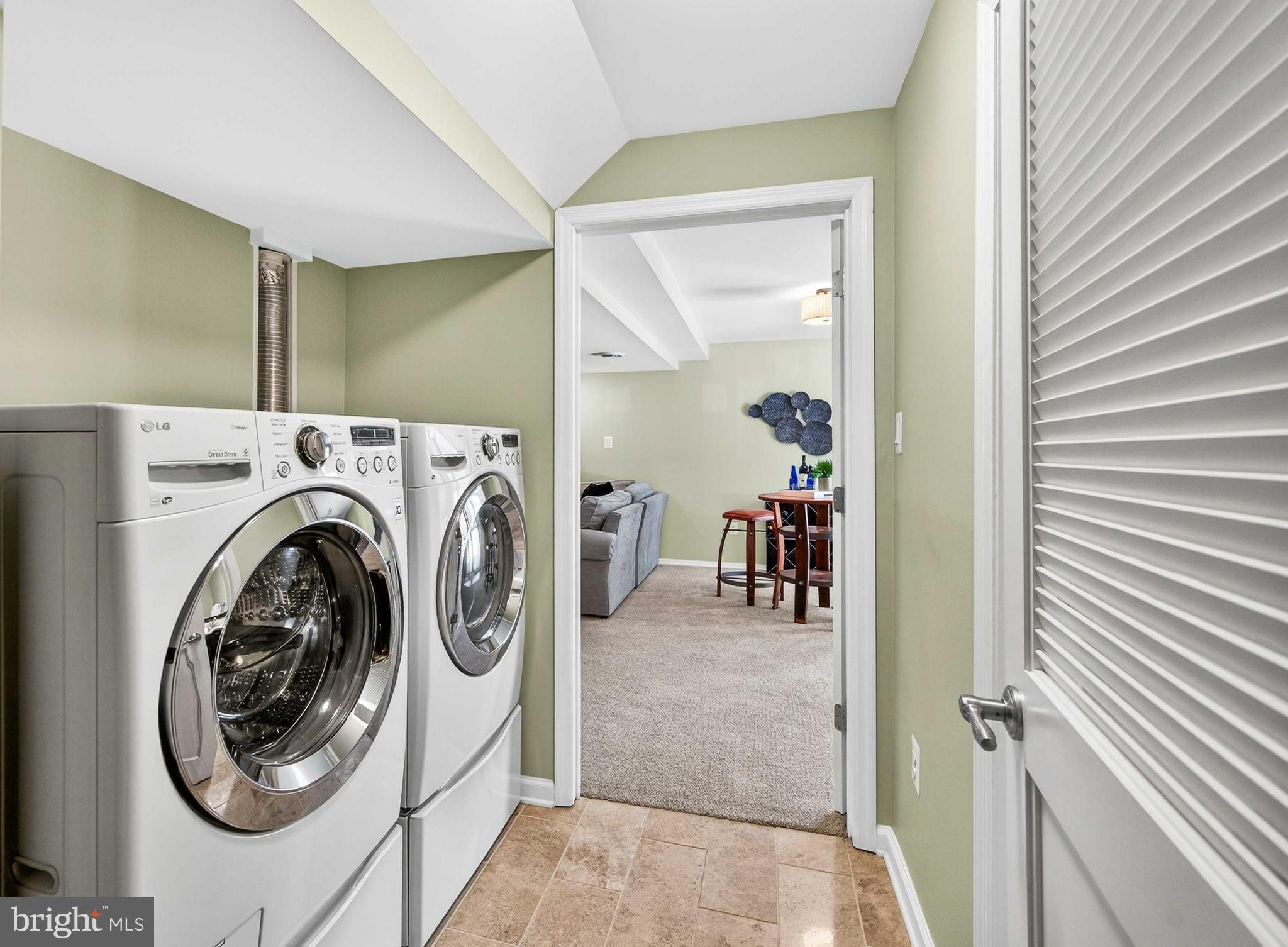 NORTH PINE RIDGE - Residential