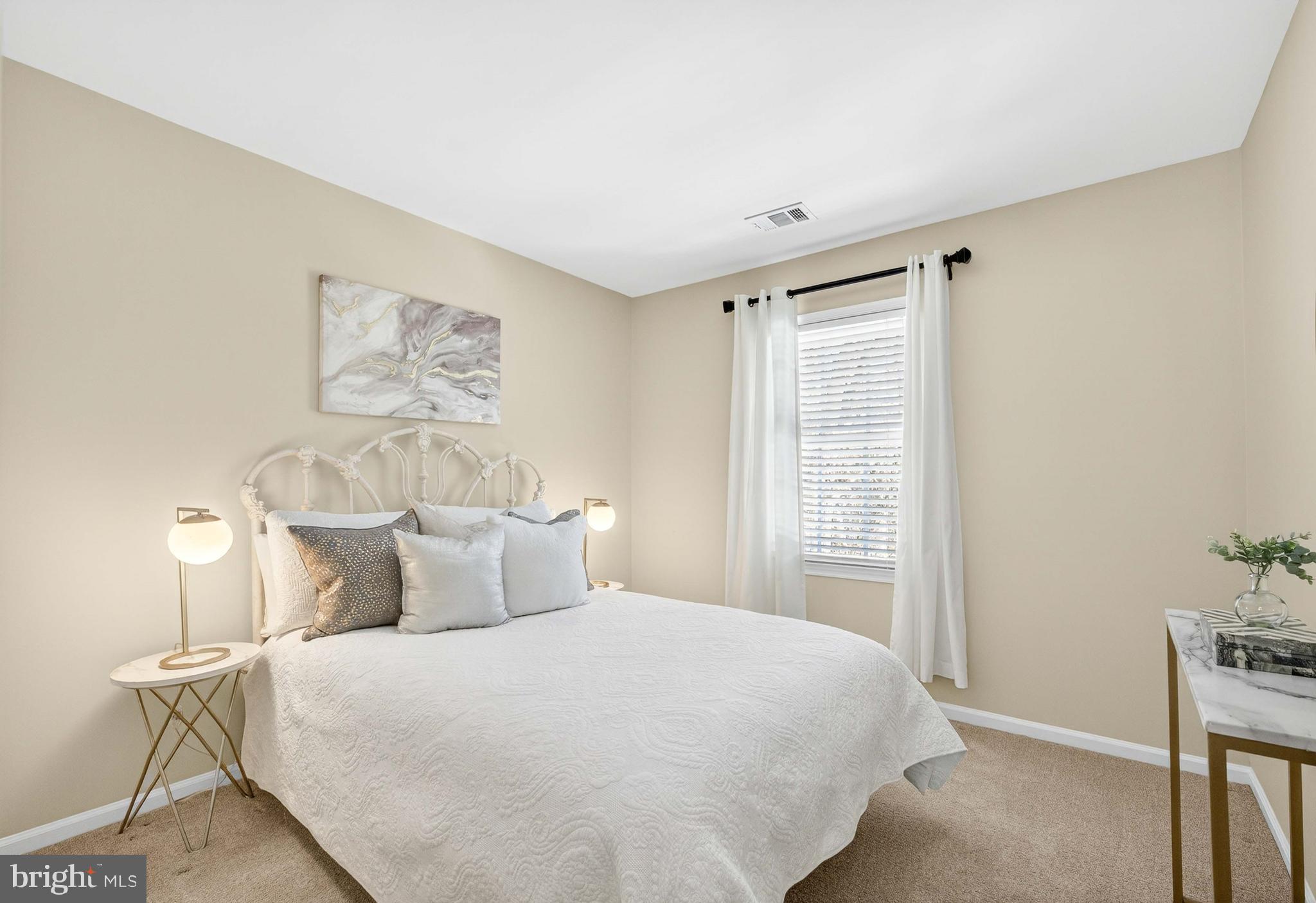 NORTH PINE RIDGE - Residential