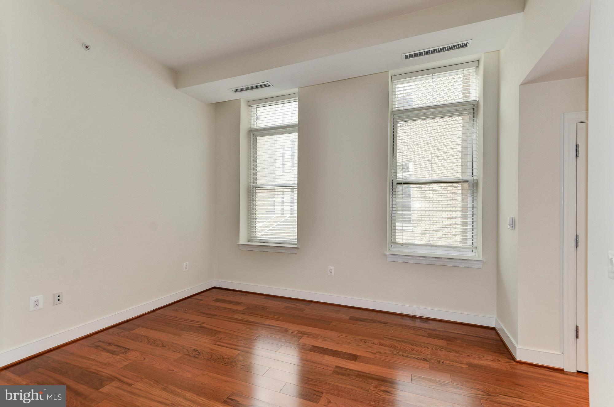 WEST END - Residential Lease