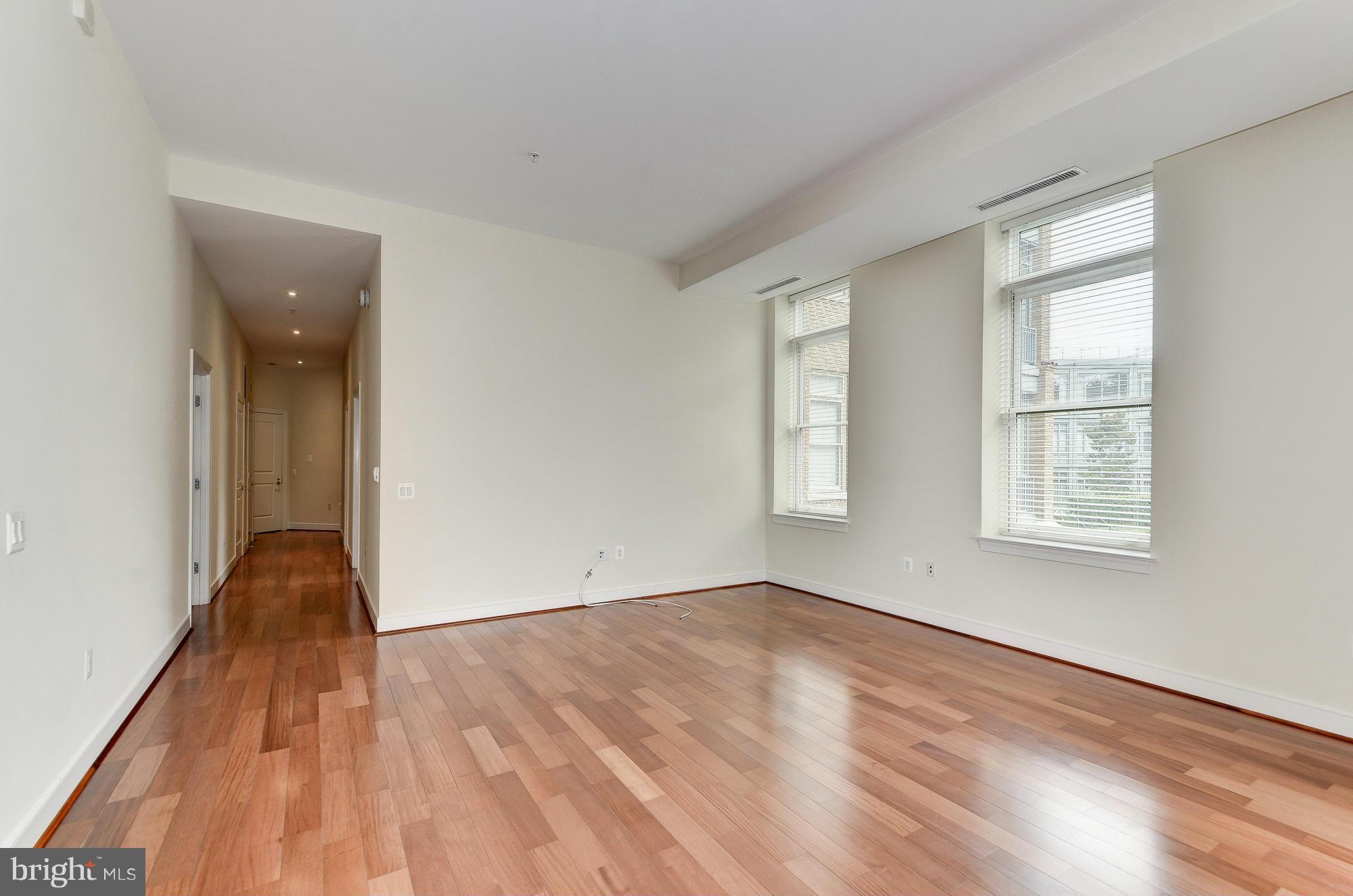 WEST END - Residential Lease