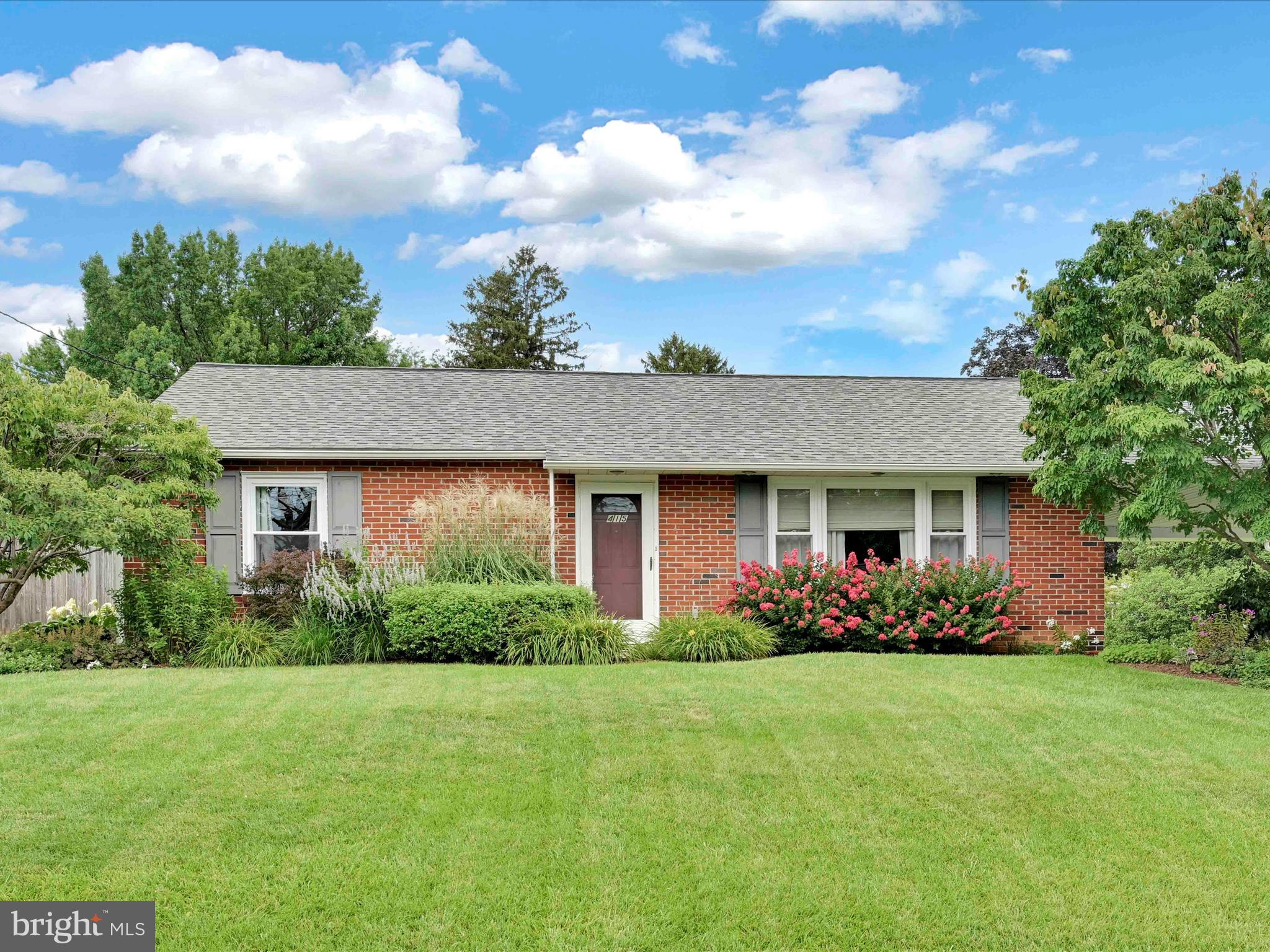 415 REDWOOD DRIVE