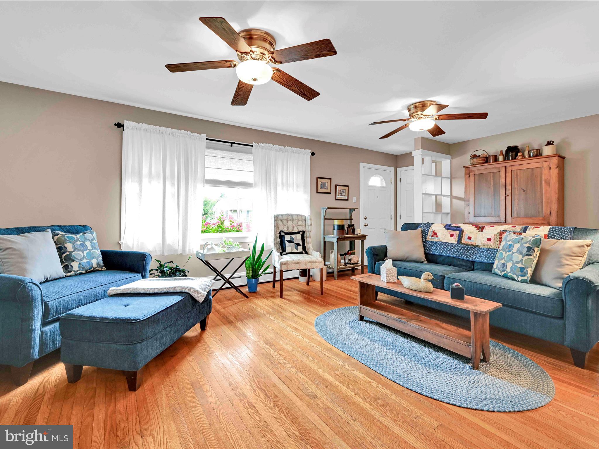 MANOR RIDGE - Residential