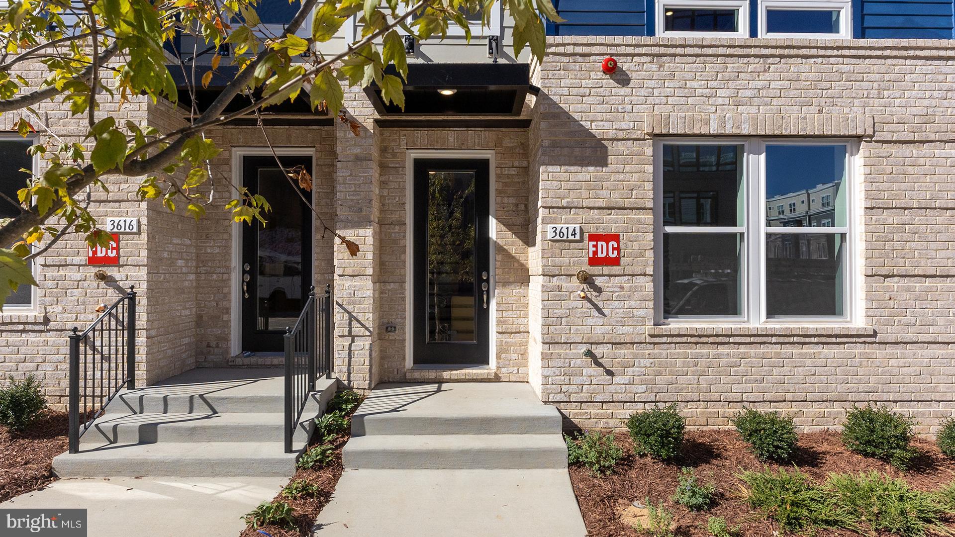 3614 FARR AVENUE