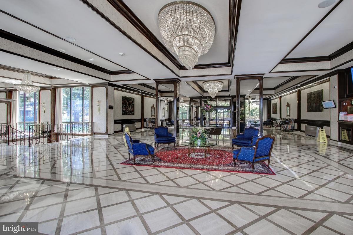 ALTA VISTA - Residential