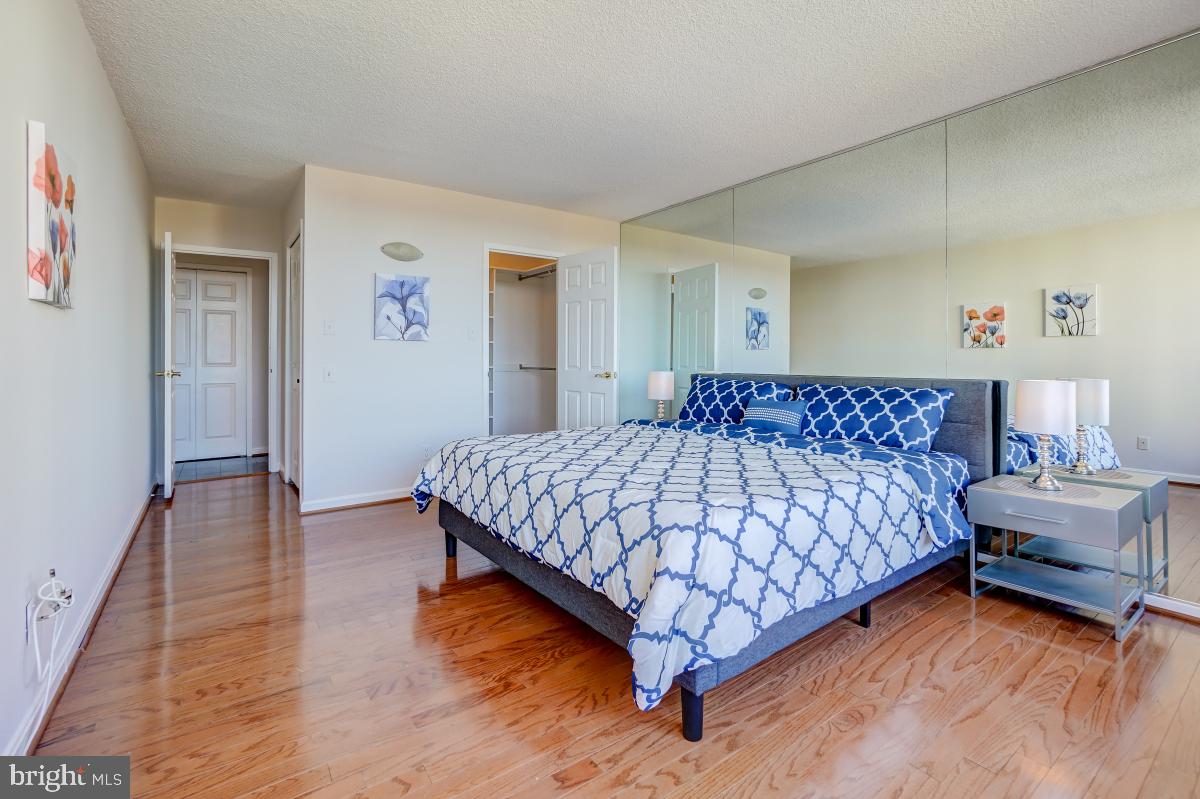 ALTA VISTA - Residential