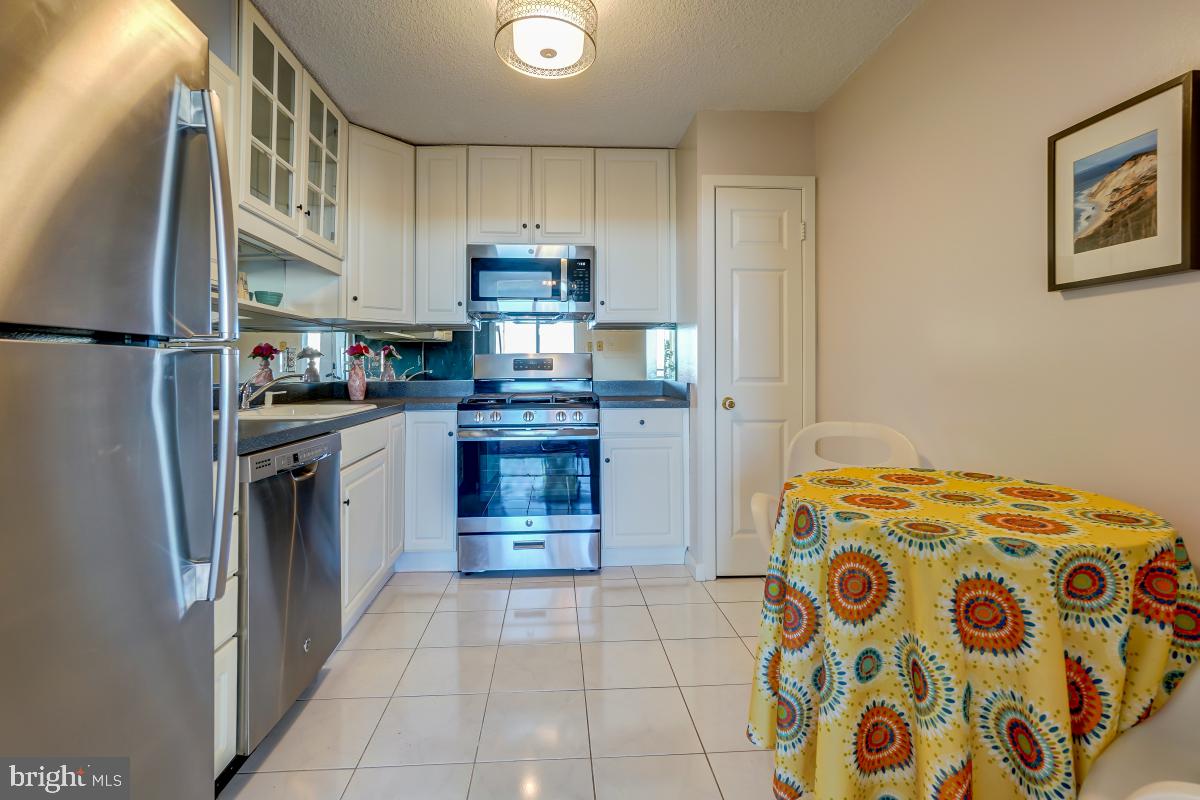 ALTA VISTA - Residential