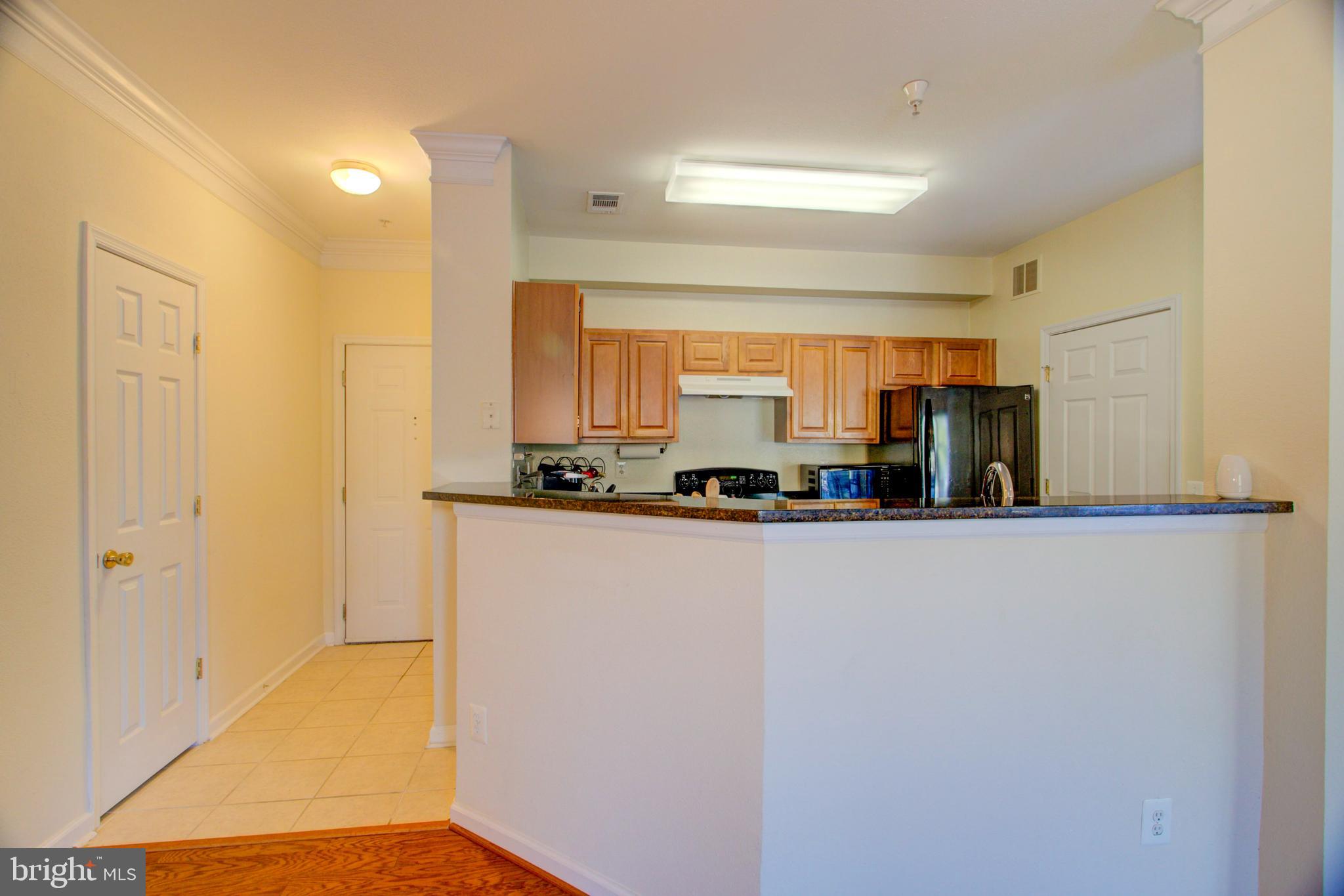 GATES OF MCLEAN - Residential