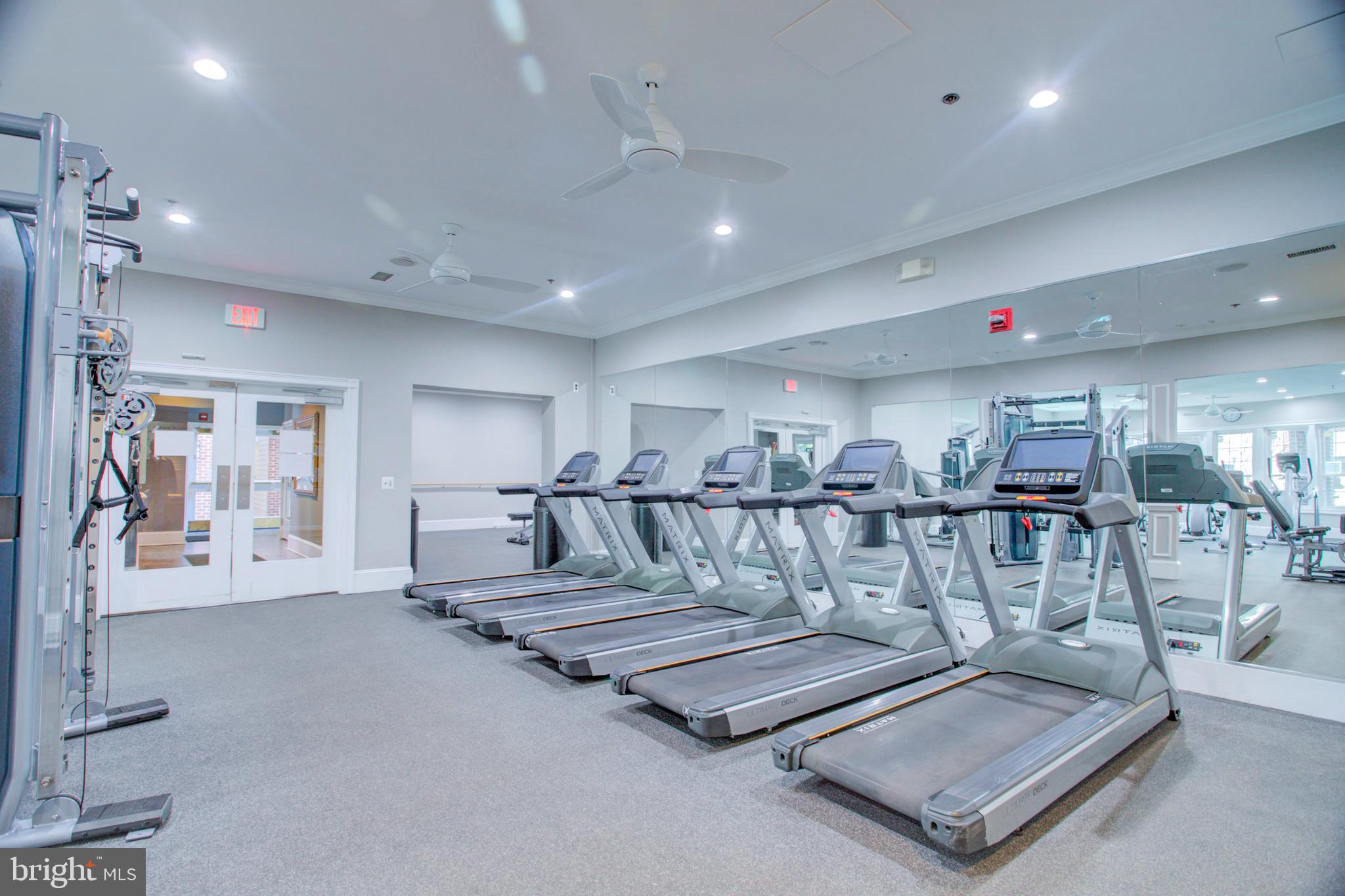 GATES OF MCLEAN - Residential