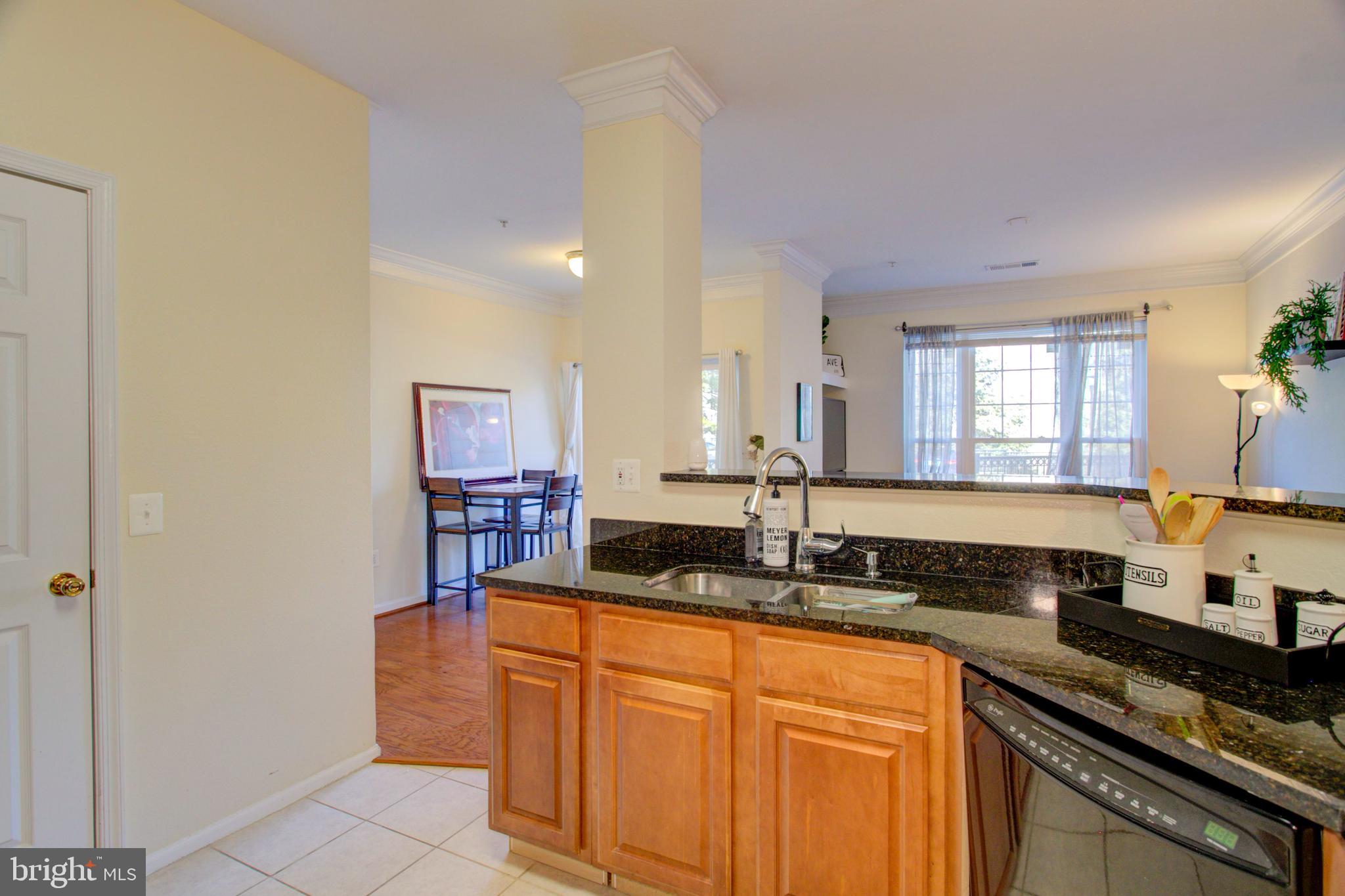 GATES OF MCLEAN - Residential