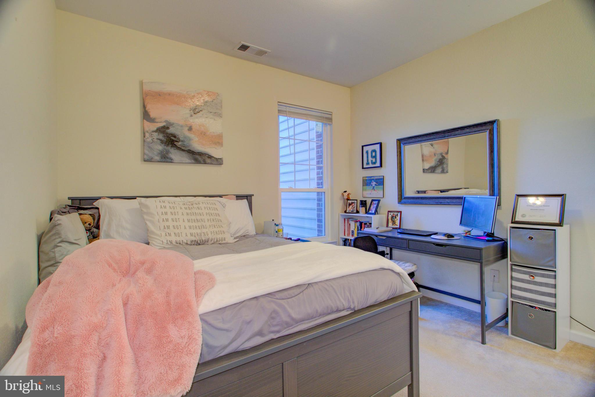 GATES OF MCLEAN - Residential