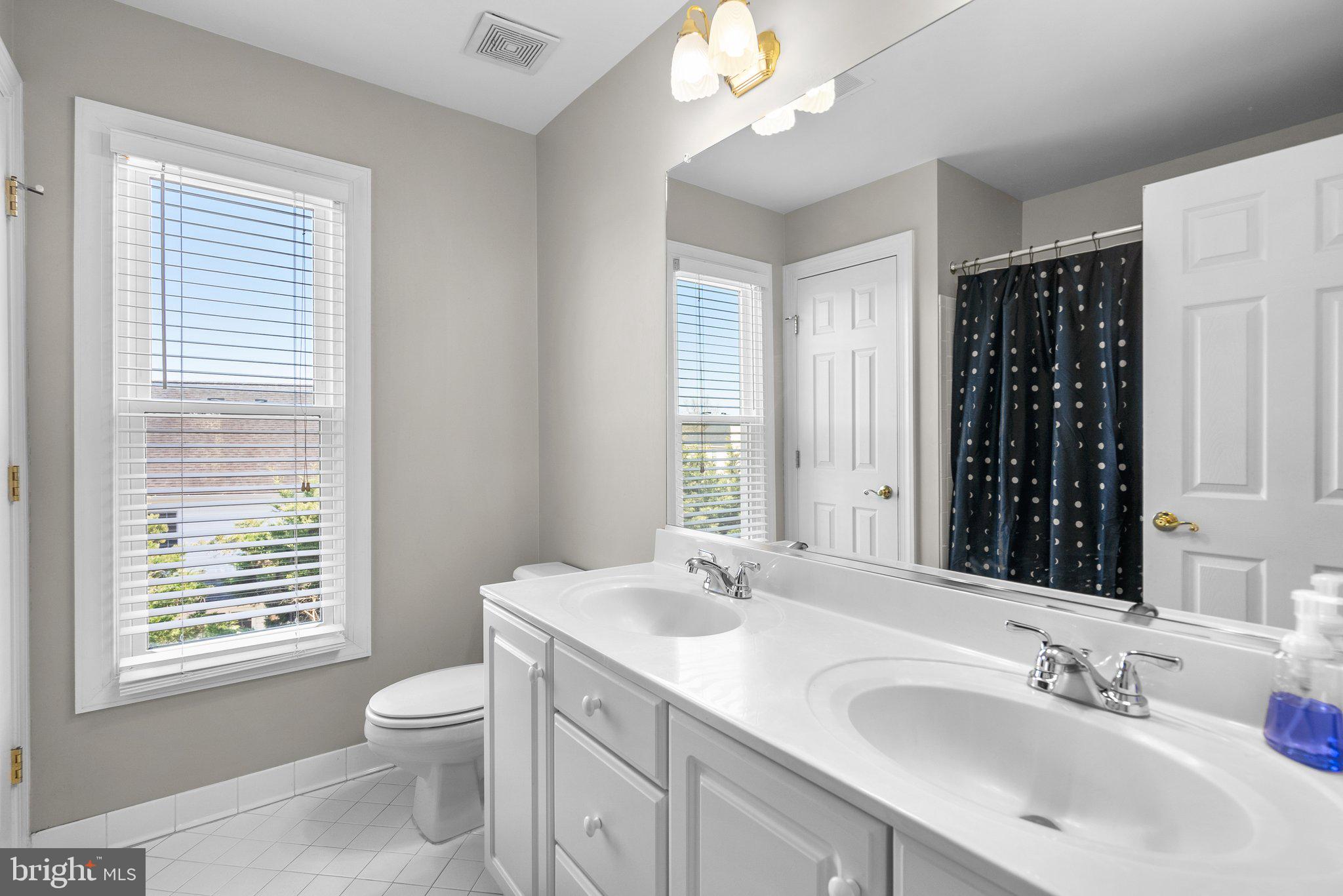 OAK GROVE - Residential