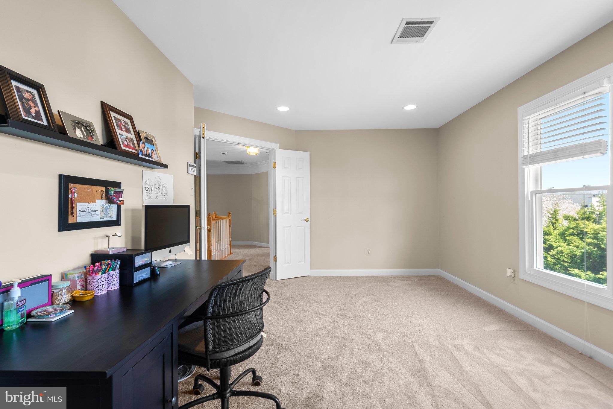 OAK GROVE - Residential