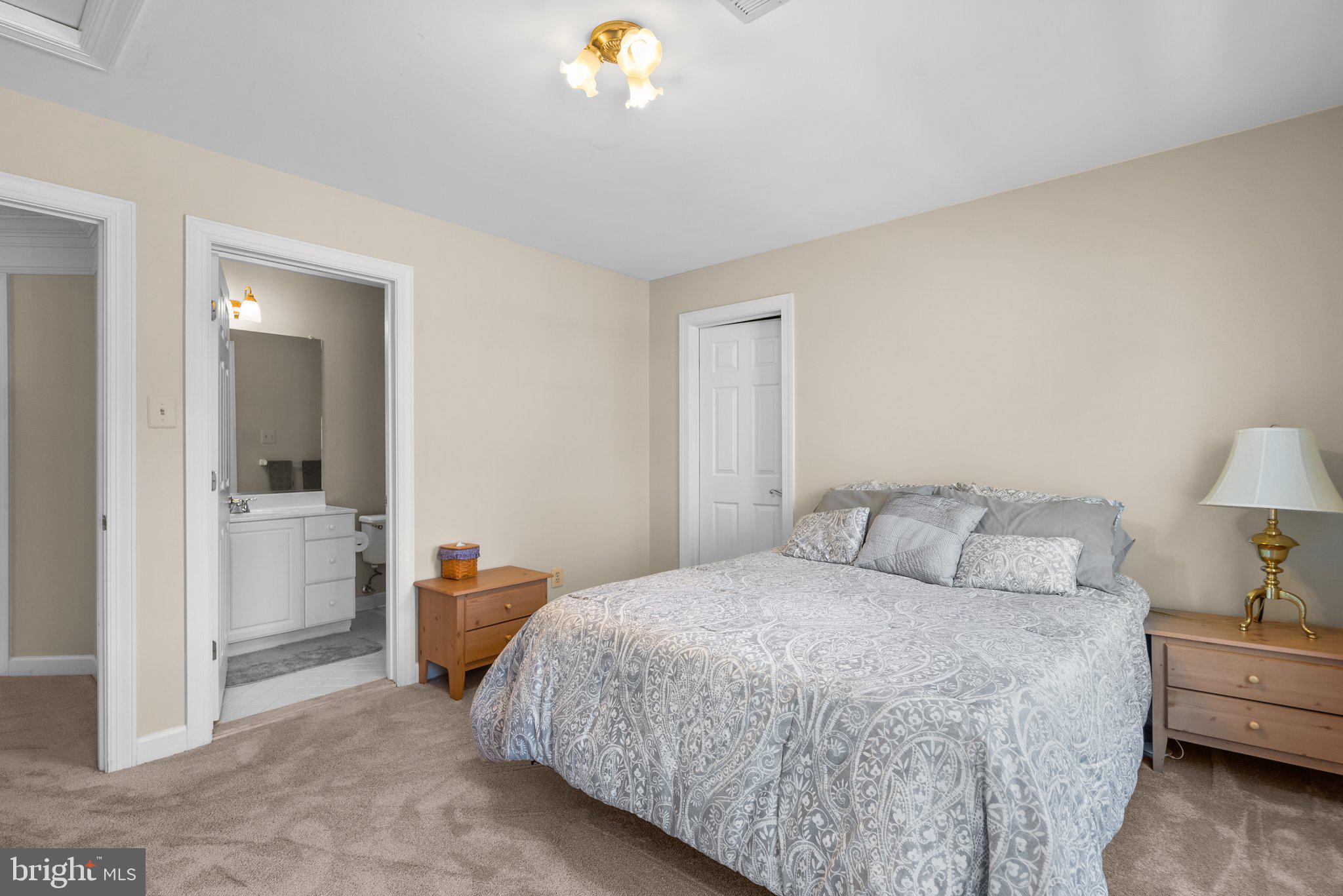 OAK GROVE - Residential