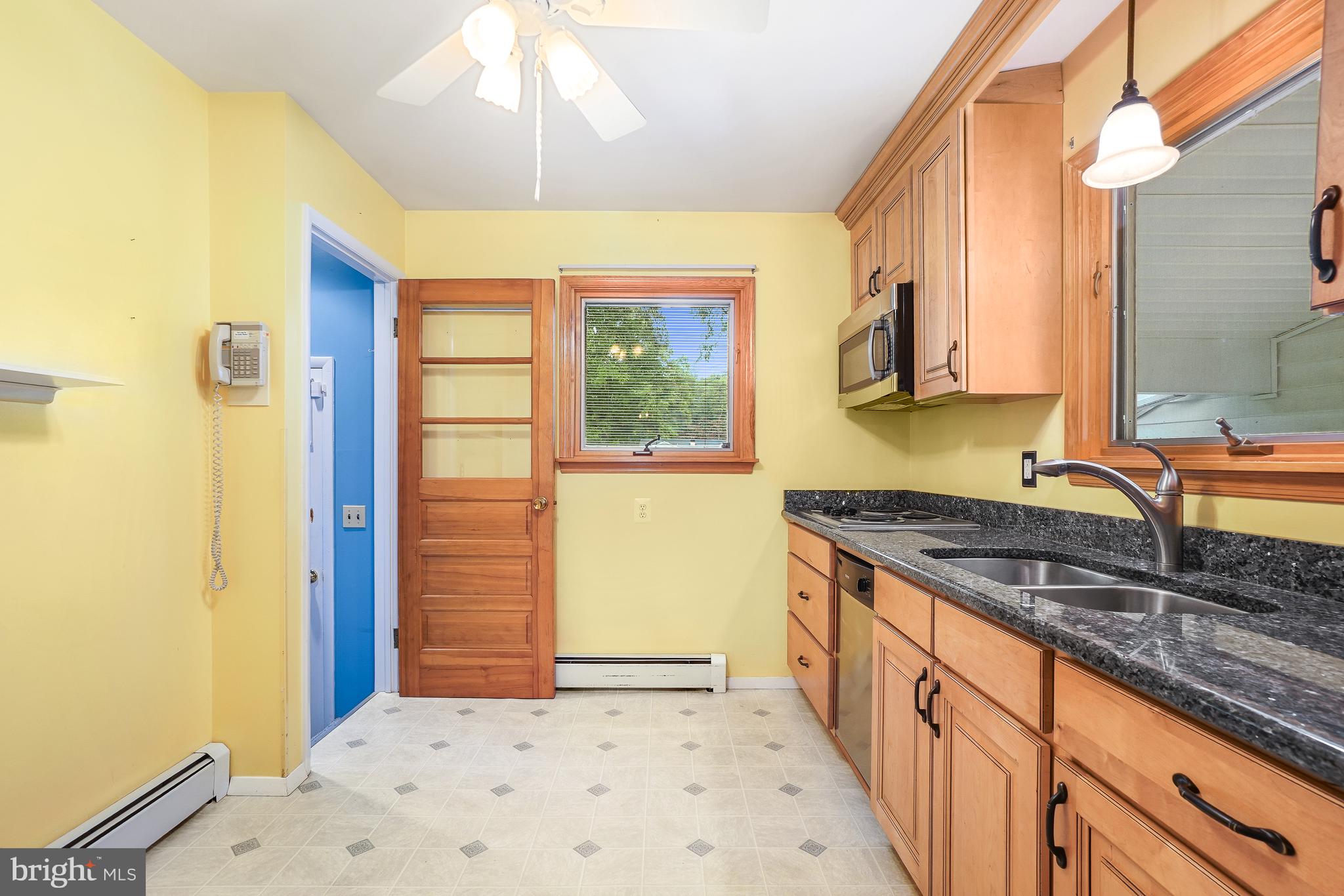 CEDARHURST - Residential
