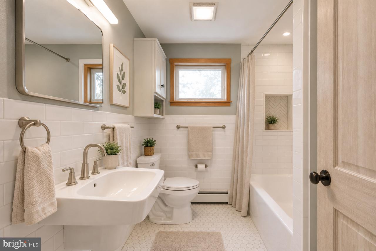 CEDARHURST - Residential