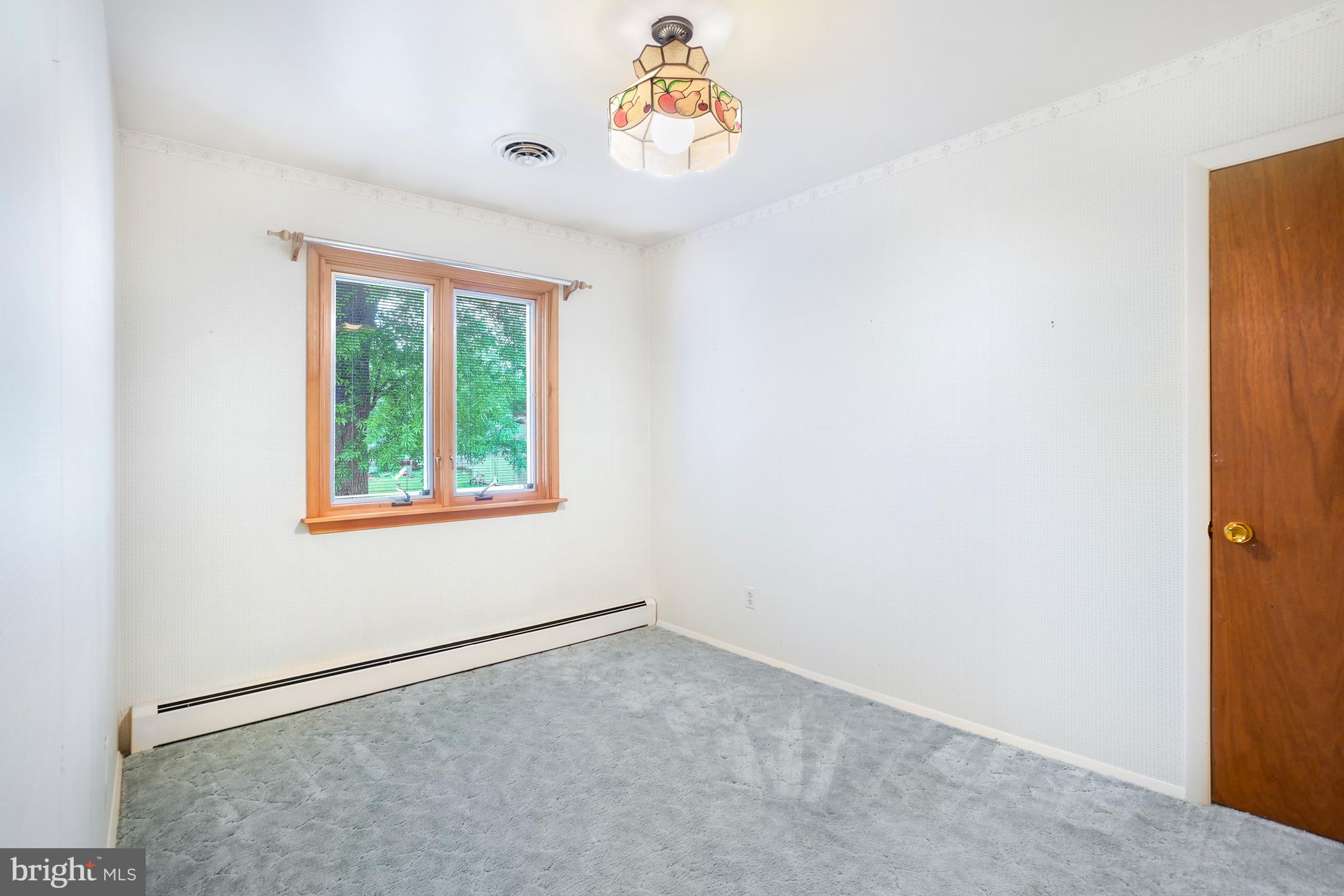 CEDARHURST - Residential