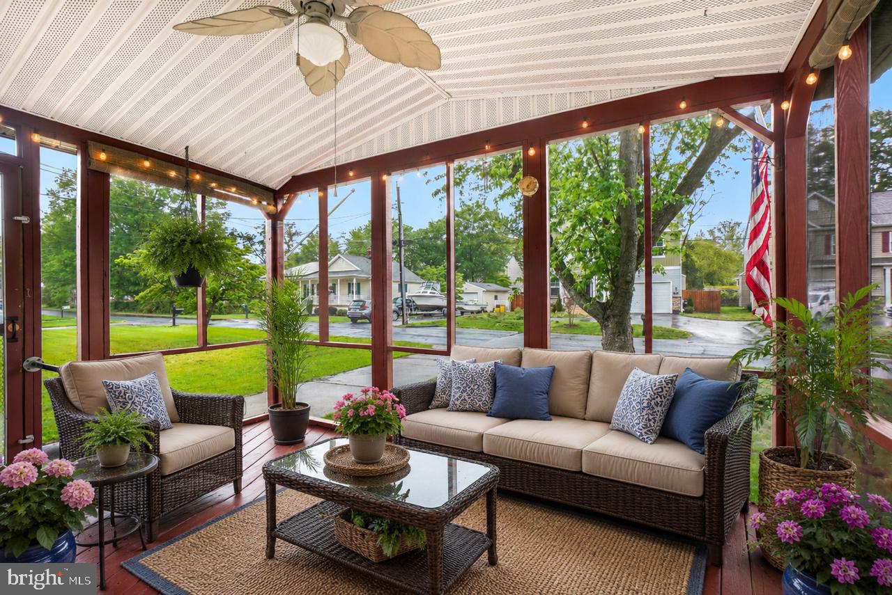 CEDARHURST - Residential