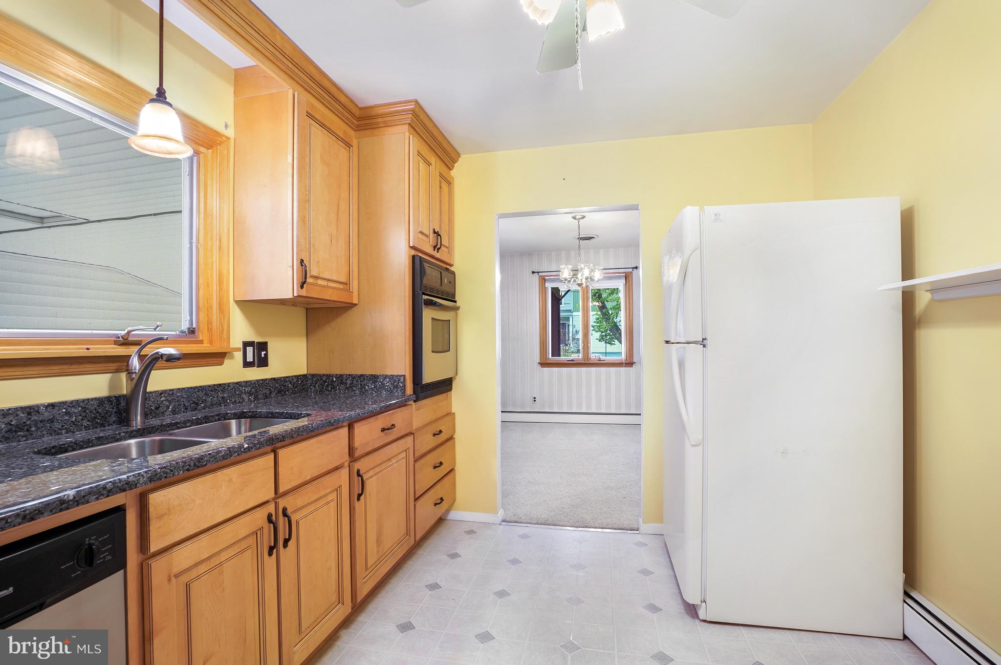 CEDARHURST - Residential