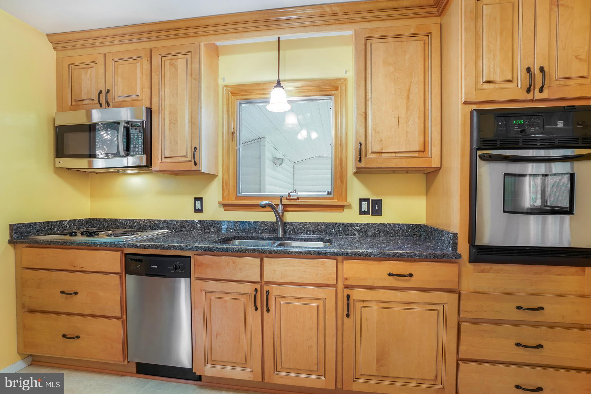CEDARHURST - Residential