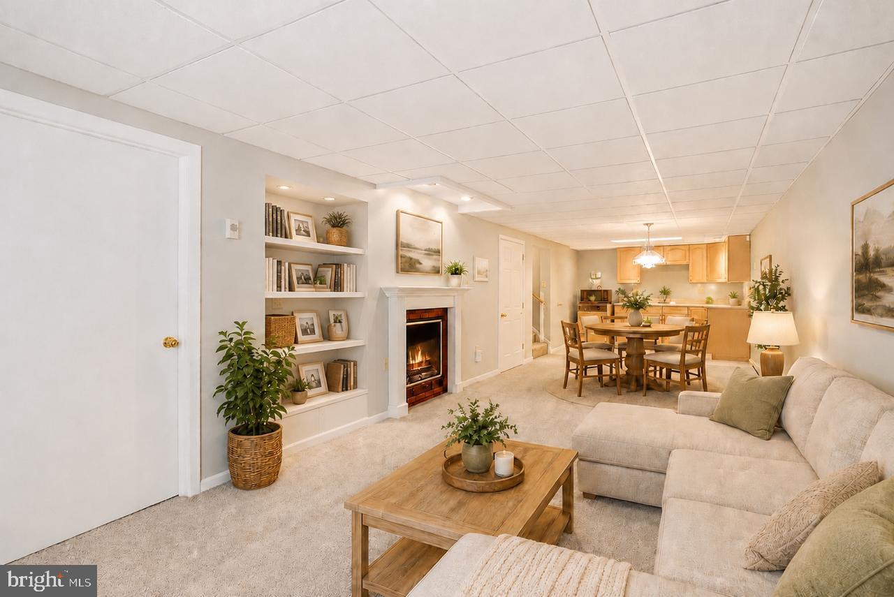 CEDARHURST - Residential