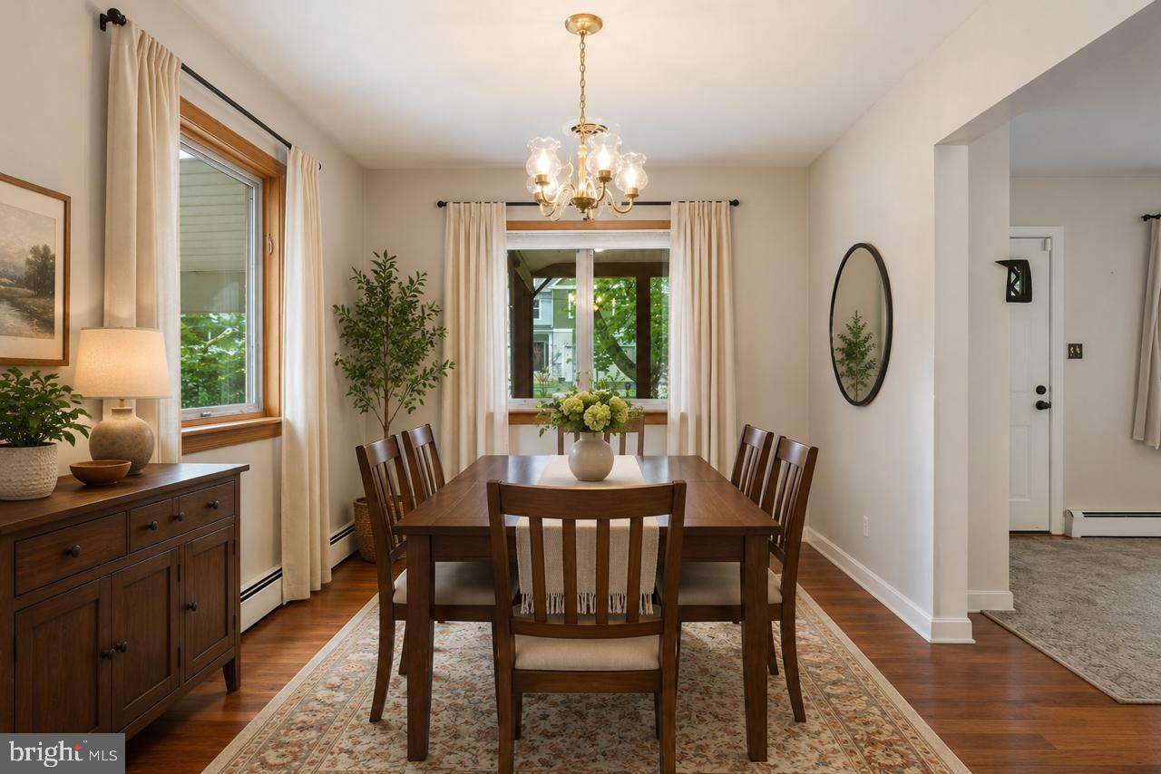 CEDARHURST - Residential
