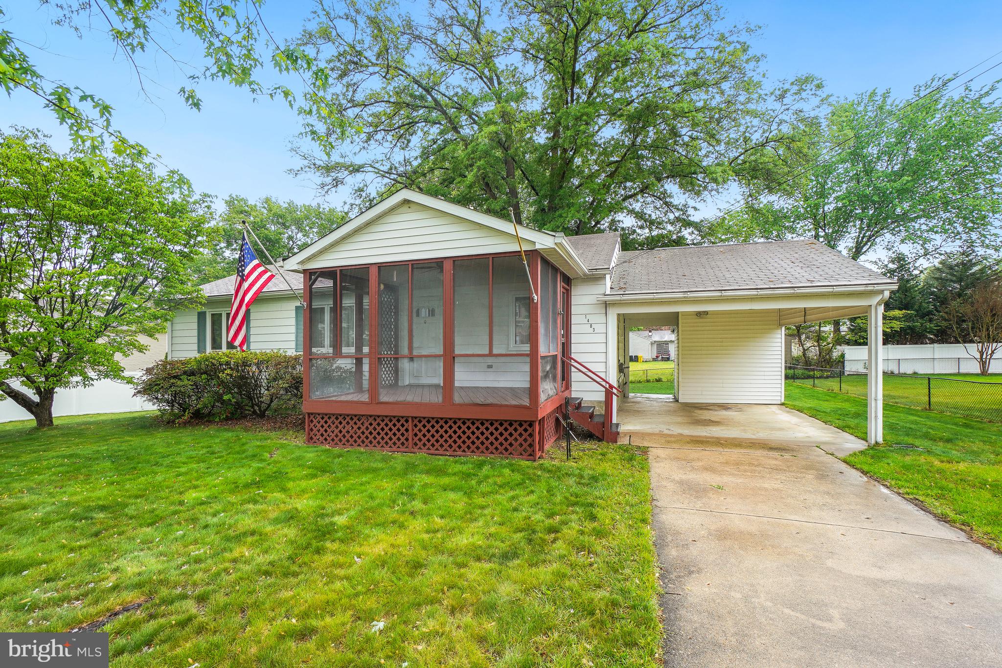 CEDARHURST - Residential