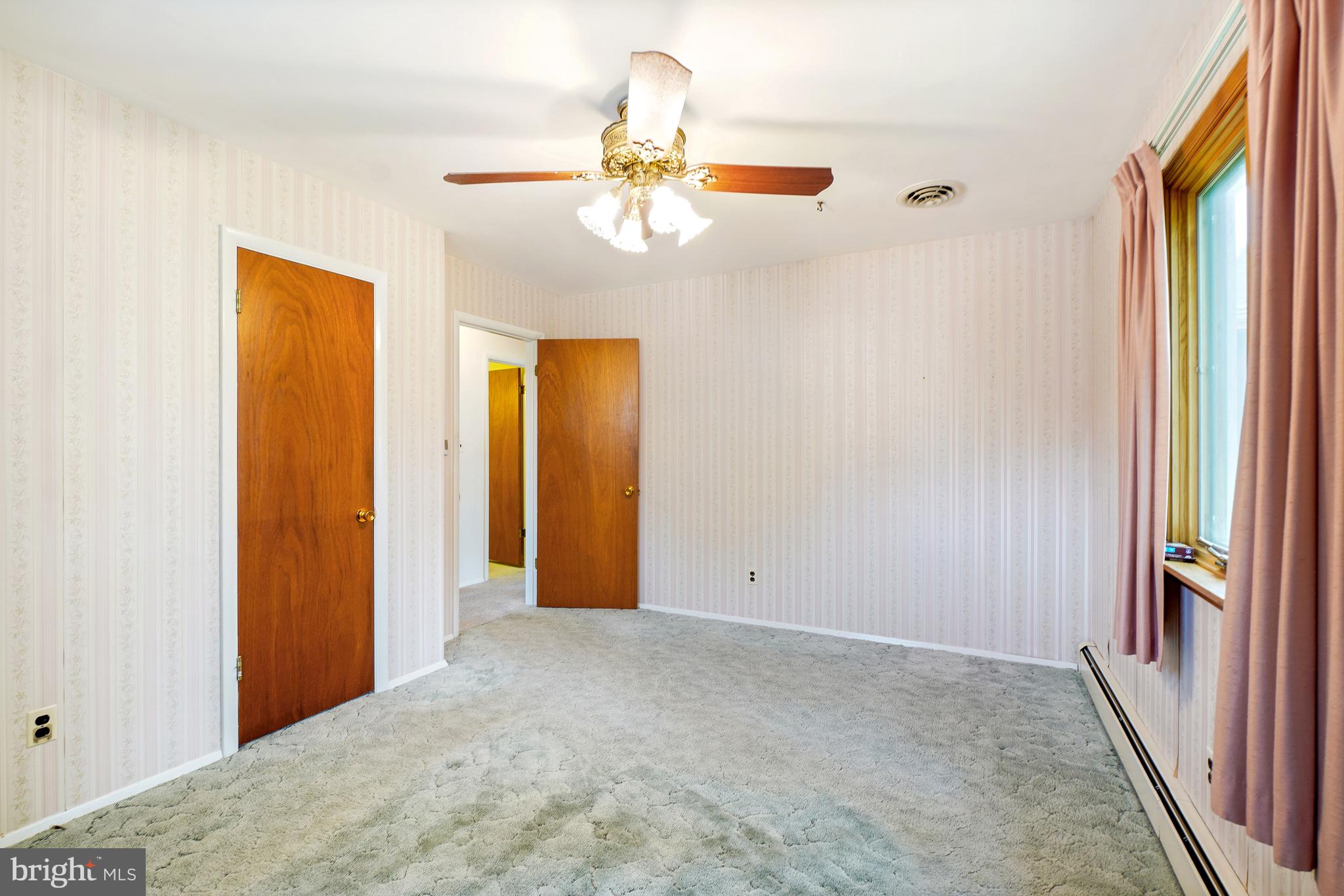 CEDARHURST - Residential
