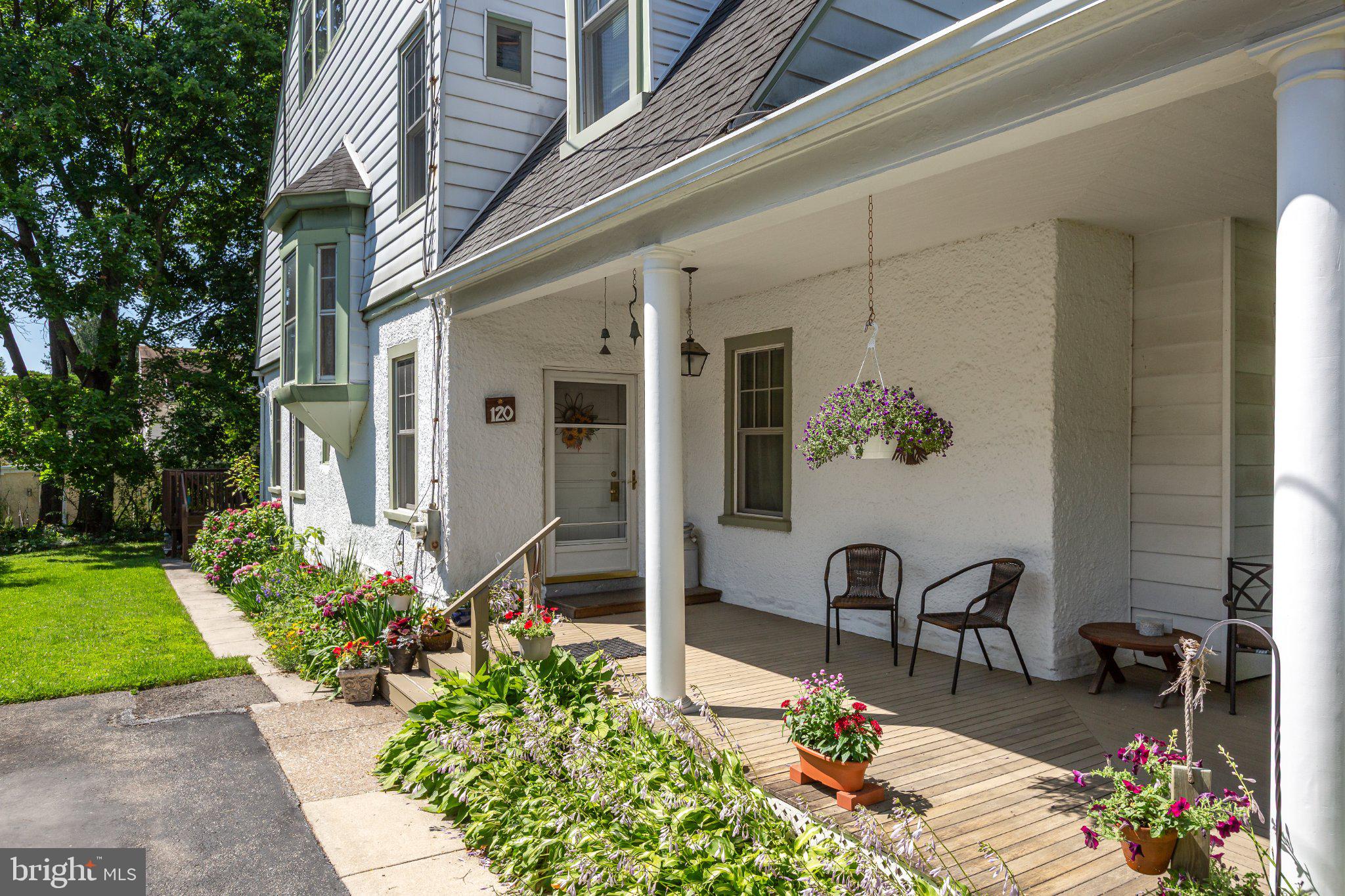 120 WOODSIDE AVENUE