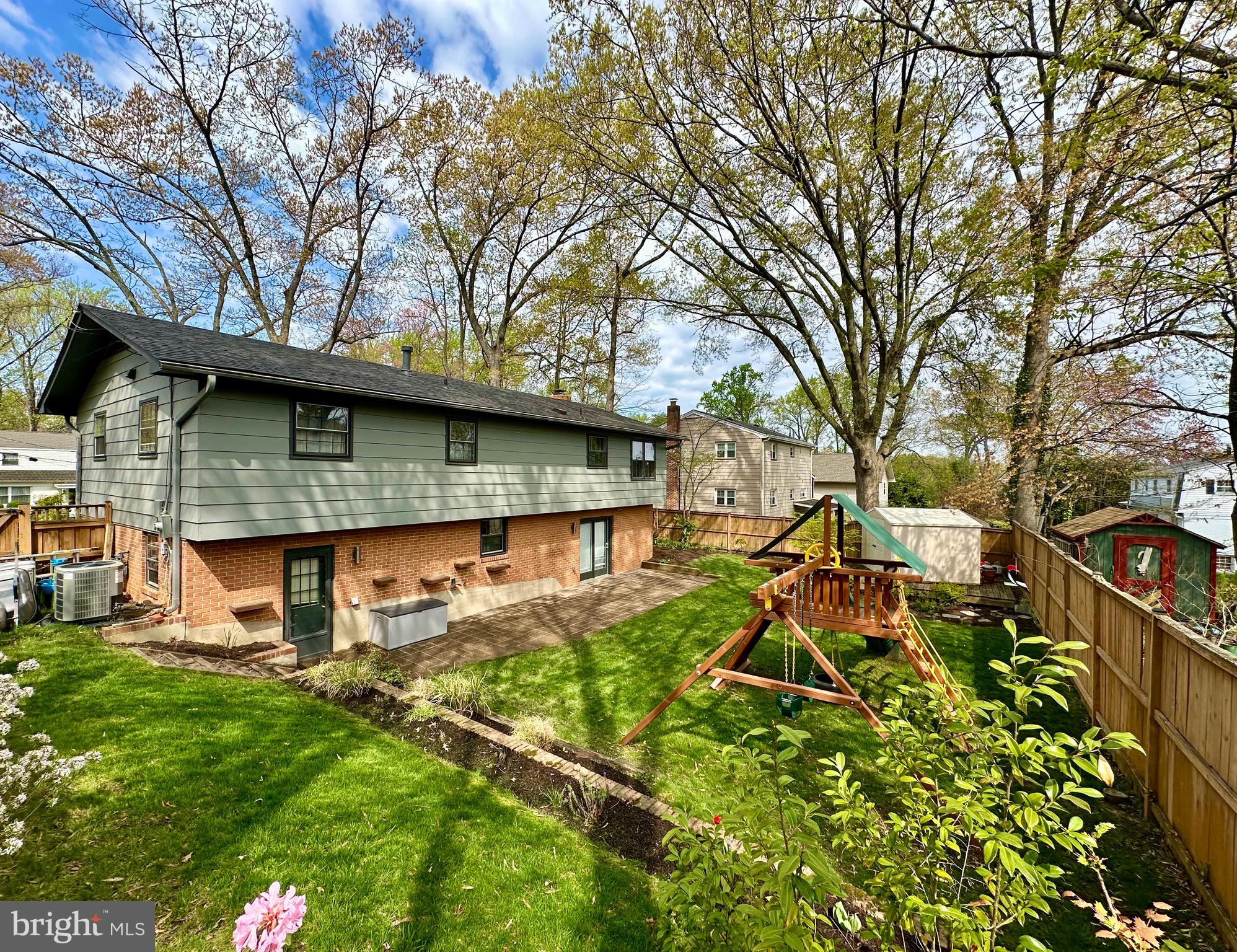 MOUNT VERNON HILLS - Residential