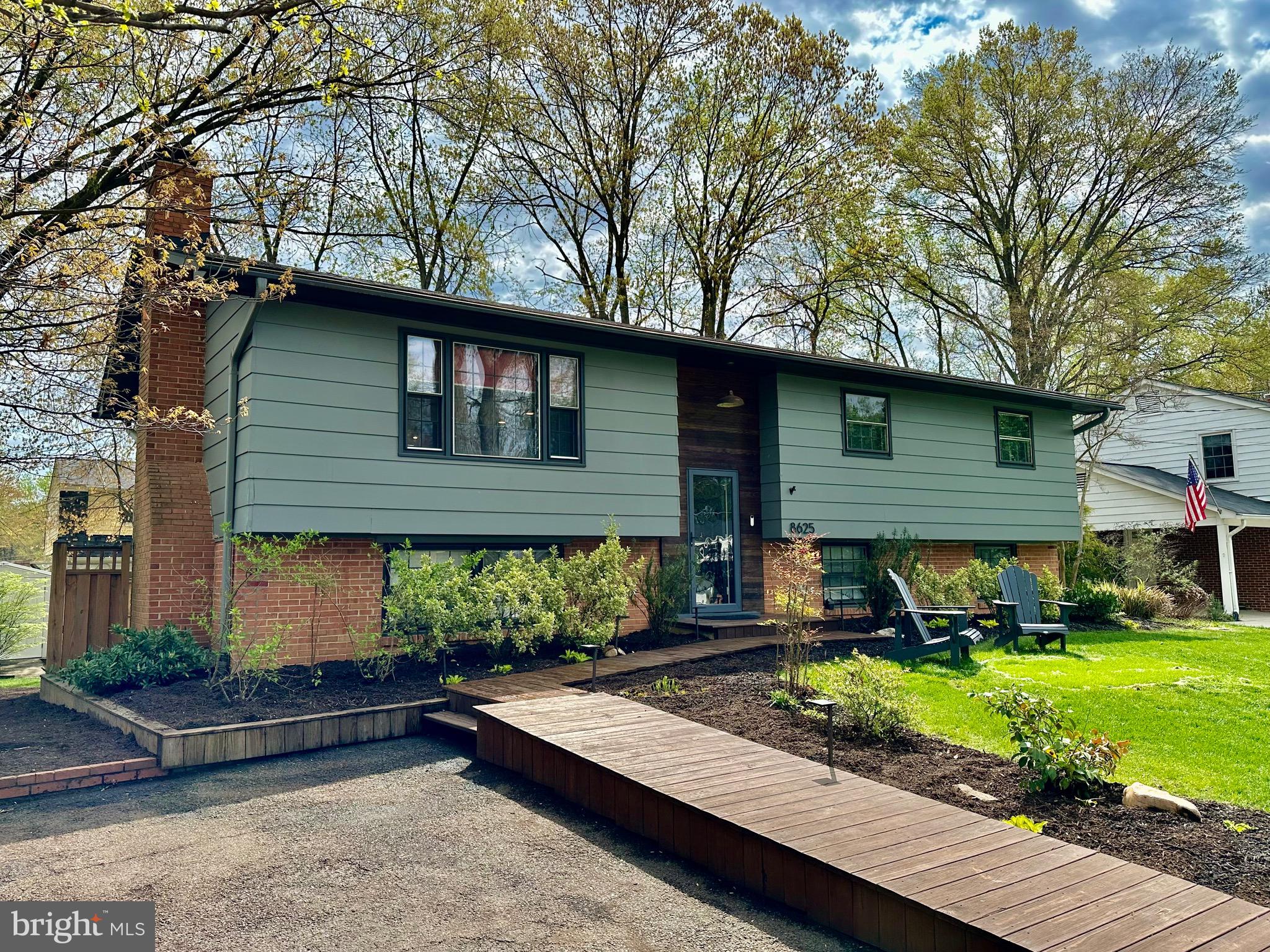 MOUNT VERNON HILLS - Residential