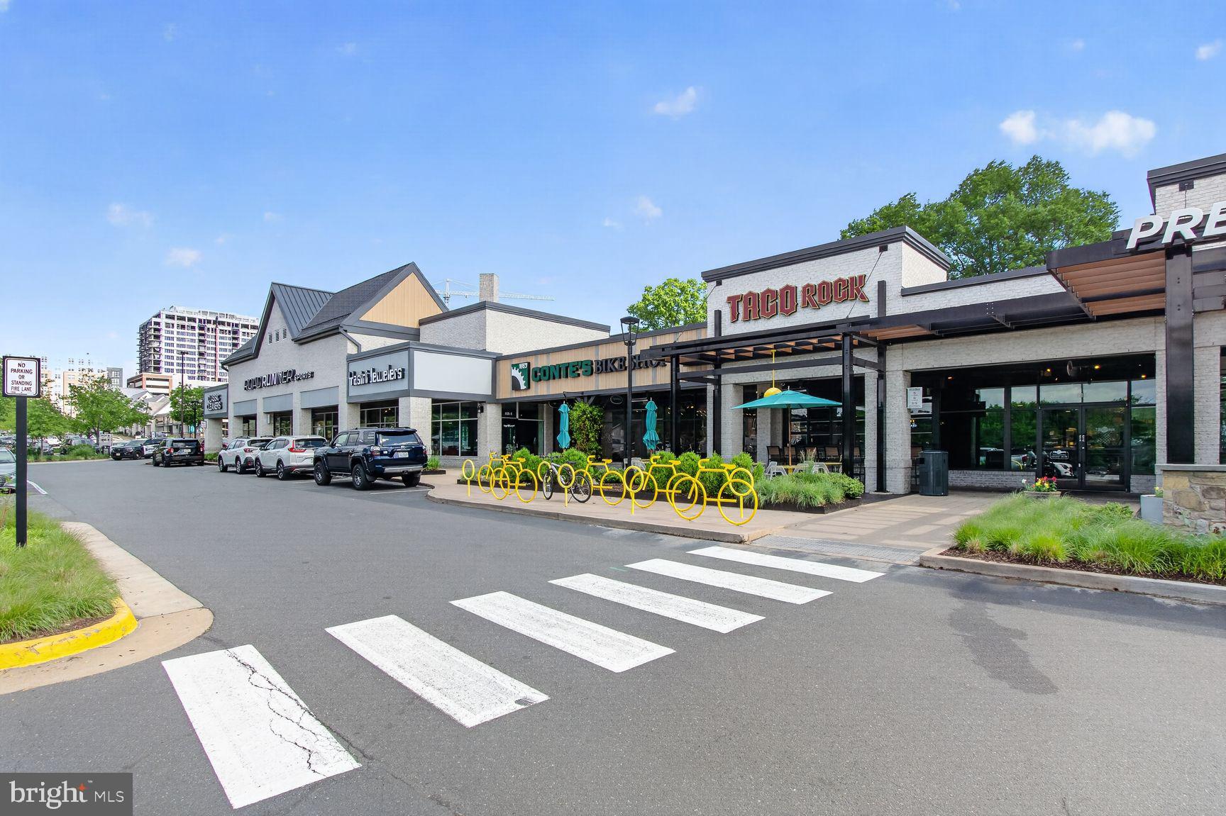 FALLS PLAZA - Residential